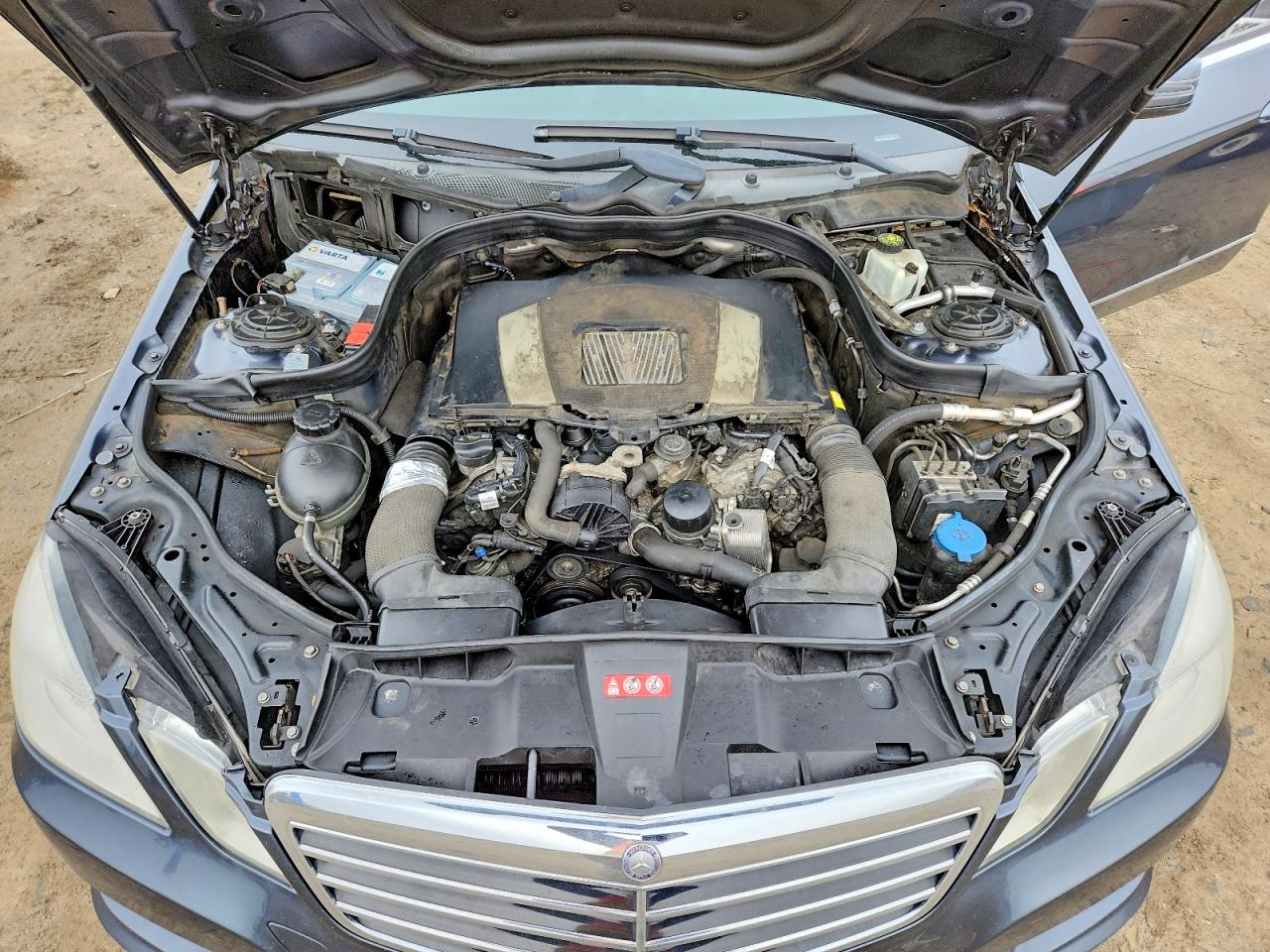 2010 Mercedes-benz E 350 4matic Charcoal vin: WDDHF8HB8AA100113