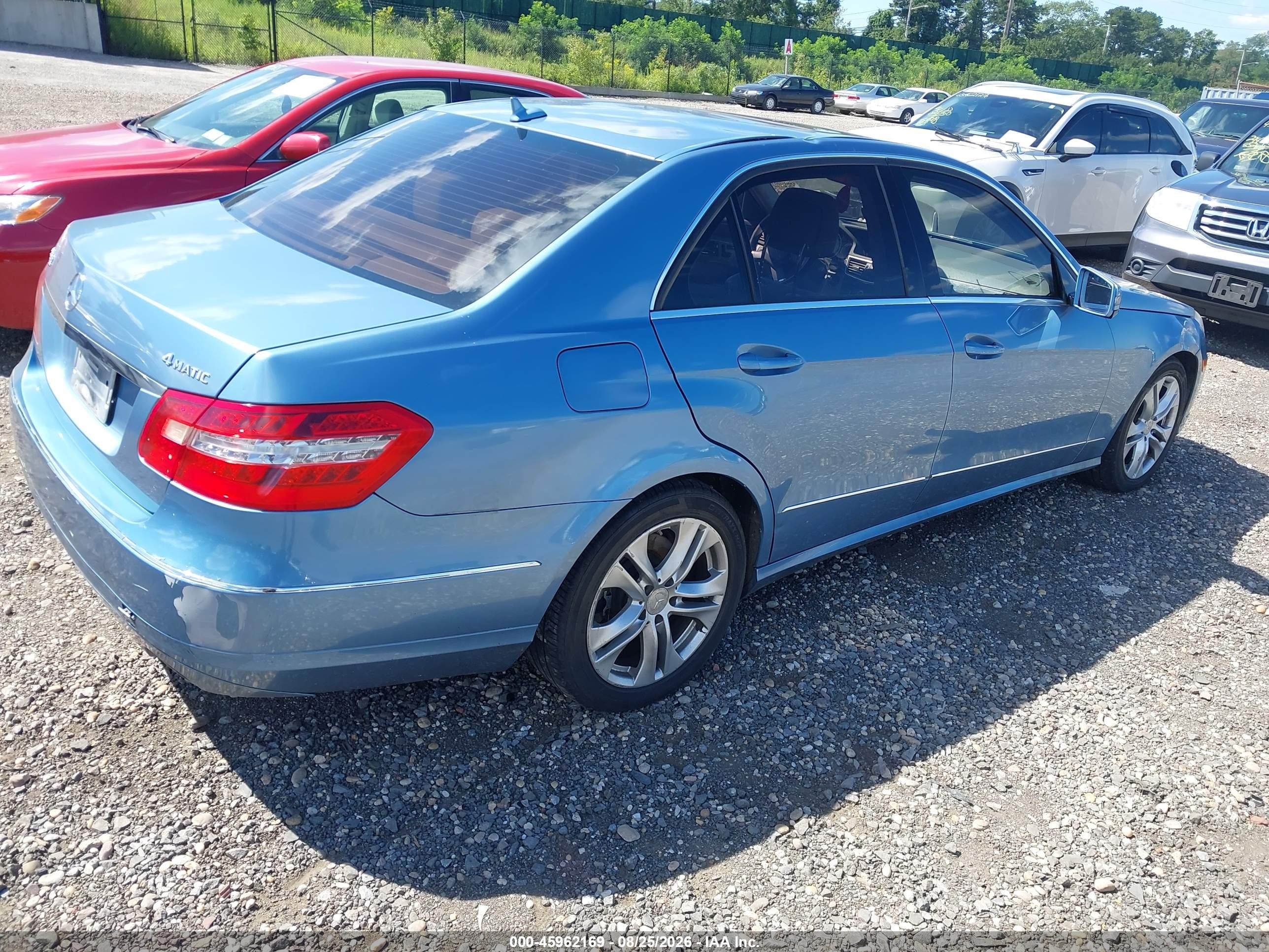 2010 Mercedes-benz E 350 4matic Blue vin: WDDHF8HB8AA106638