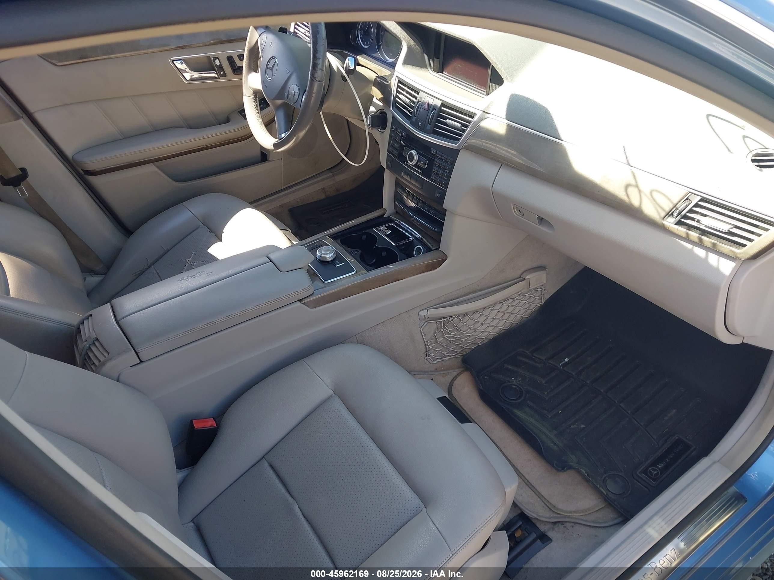 2010 Mercedes-benz E 350 4matic Blue vin: WDDHF8HB8AA106638