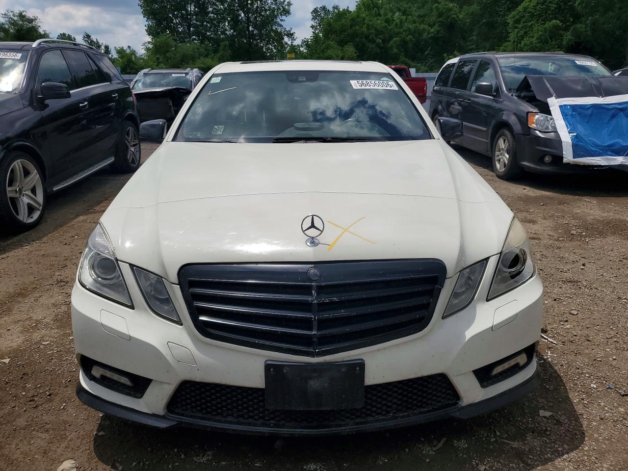 2010 Mercedes-benz E 350 4matic Белый vin: WDDHF8HB8AA125142