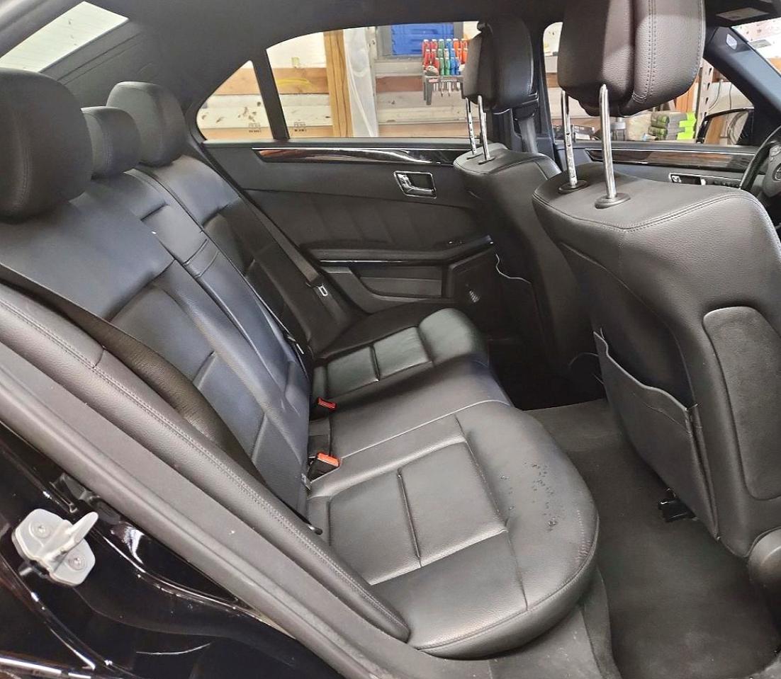 2010 Mercedes-benz E 350 4matic Черный vin: WDDHF8HB8AA134701