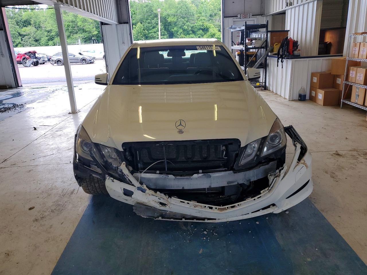 2010 Mercedes-benz E 350 4matic White vin: WDDHF8HB8AA176740