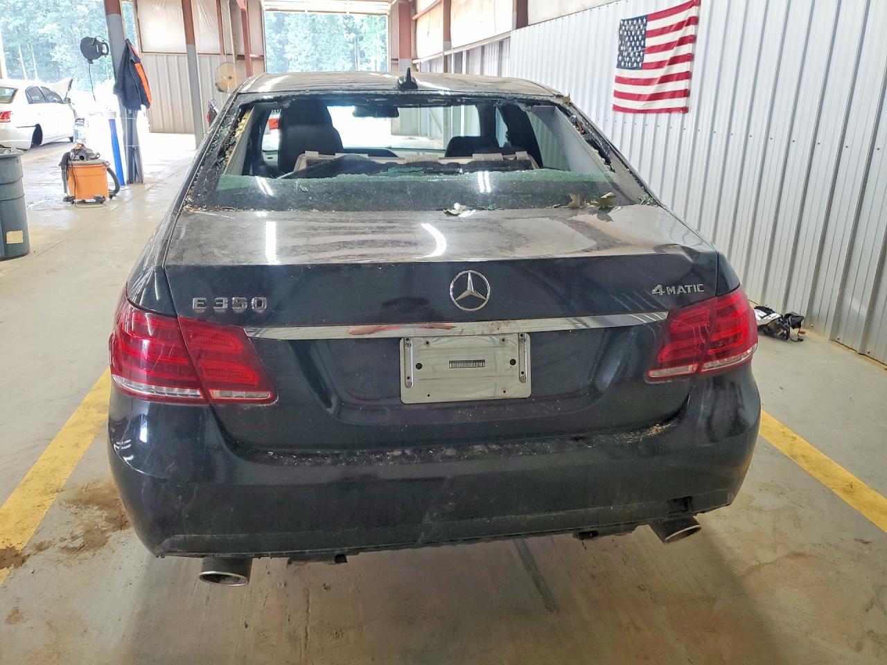 2011 Mercedes-benz E 350 4matic Black vin: WDDHF8HB8BA413132