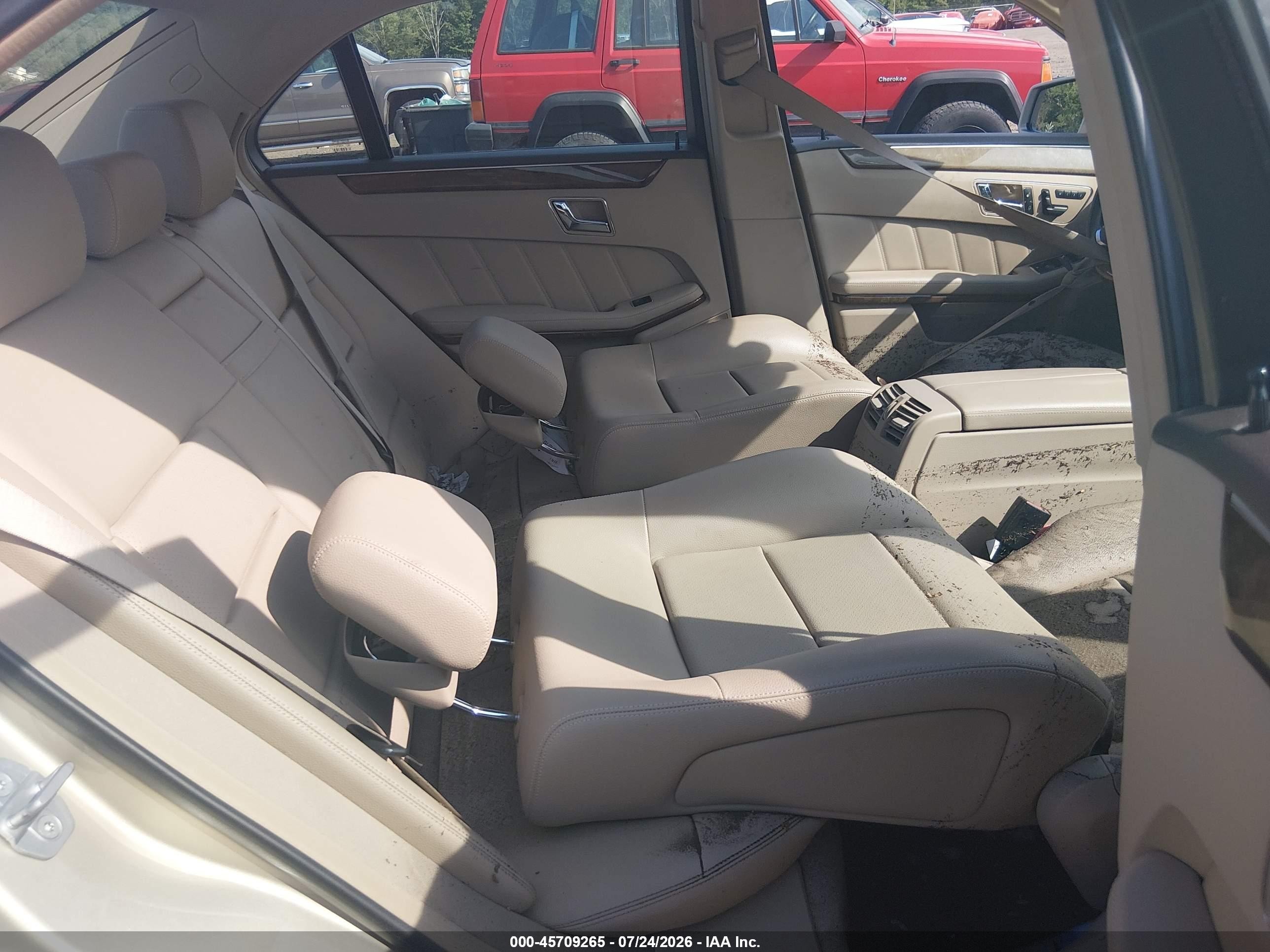 2011 Mercedes-benz E 350 4matic Tan vin: WDDHF8HB8BA436409