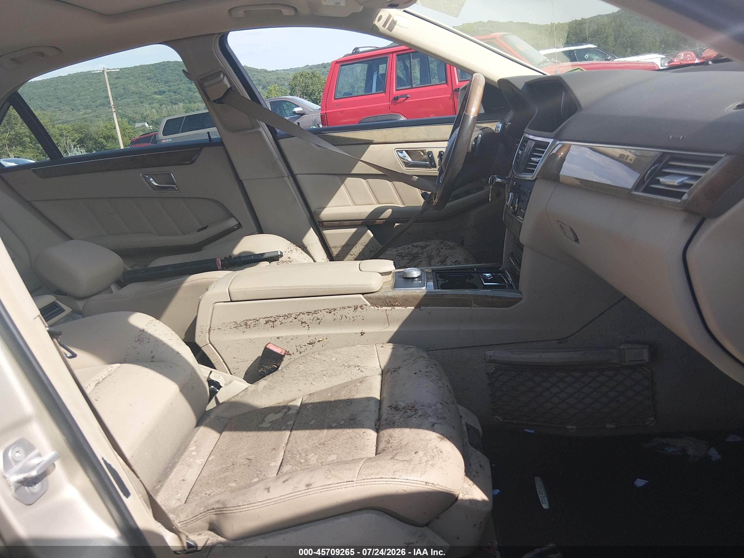 2011 Mercedes-benz E 350 4matic Tan vin: WDDHF8HB8BA436409