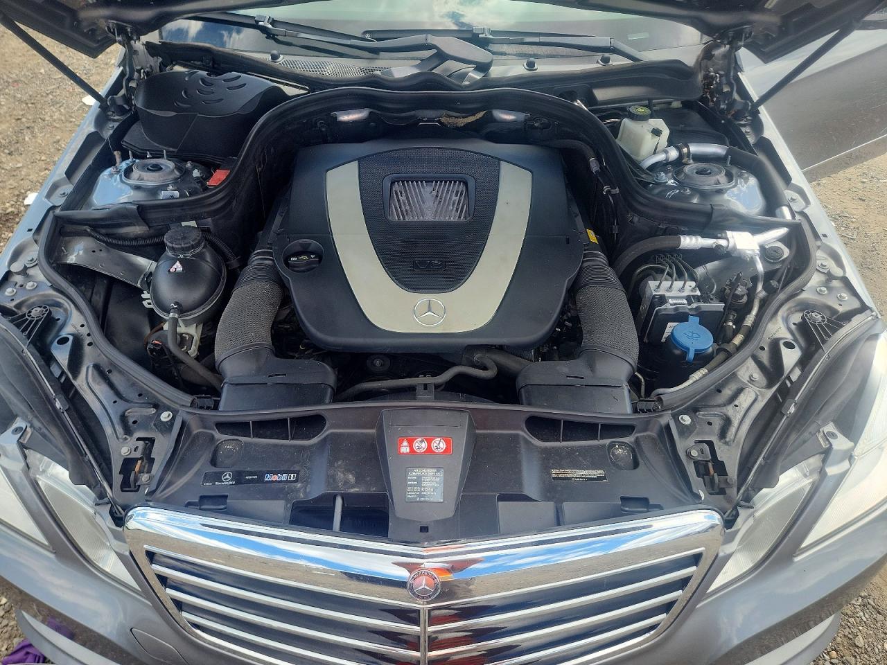 2011 Mercedes-benz E 350 4matic Gray vin: WDDHF8HB8BA437382
