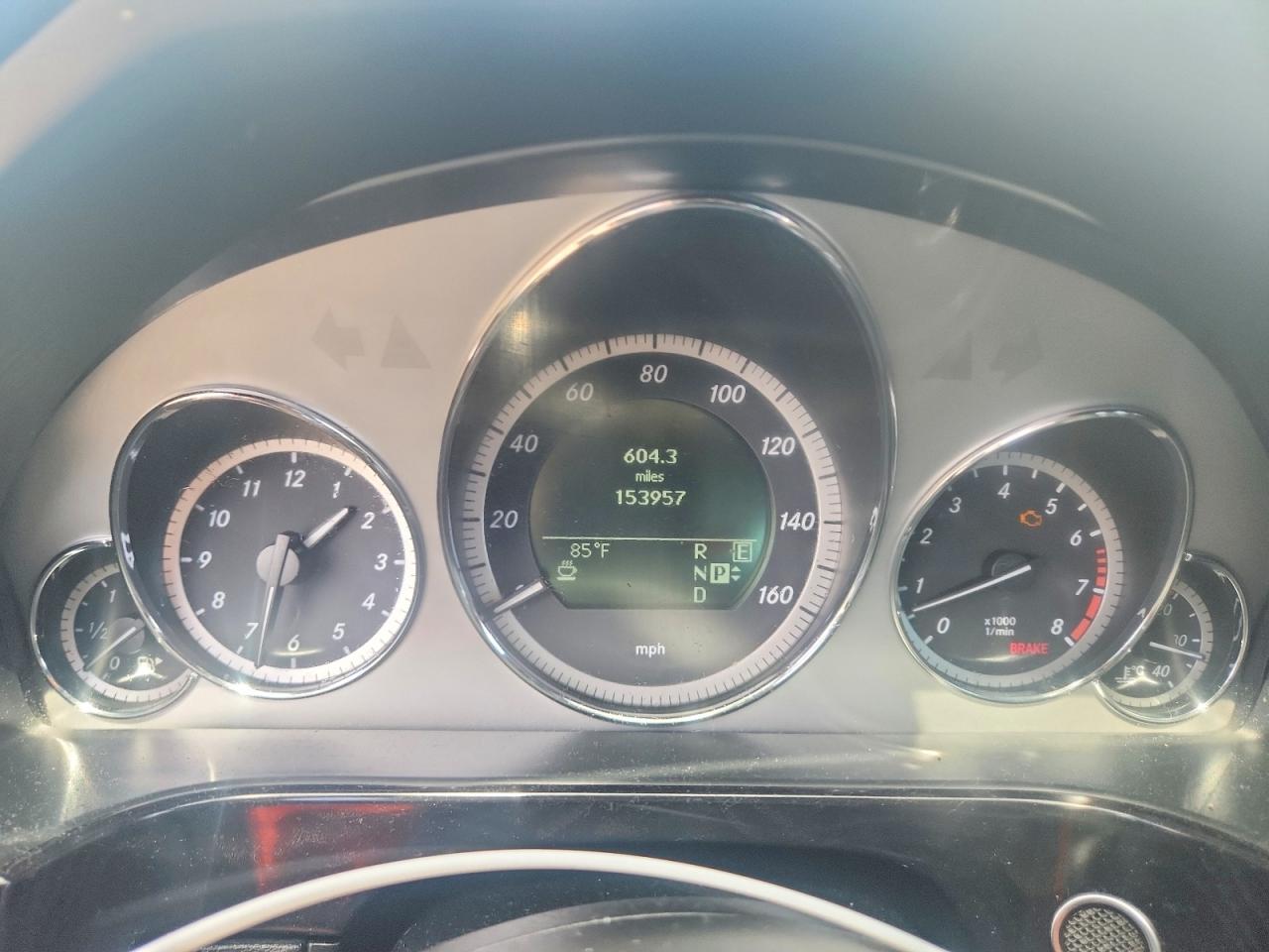 2011 Mercedes-benz E 350 4matic Gray vin: WDDHF8HB8BA437382