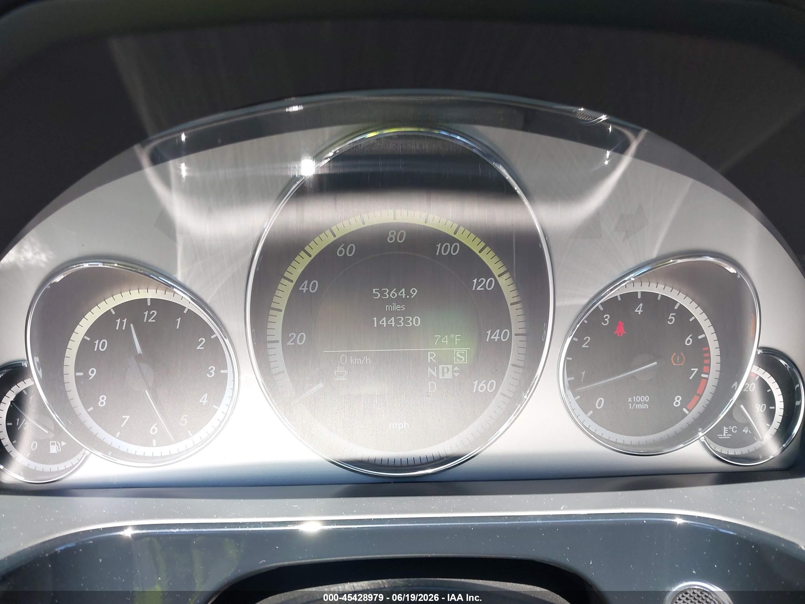 2011 Mercedes-benz E 350 4matic Silver vin: WDDHF8HB8BA442789