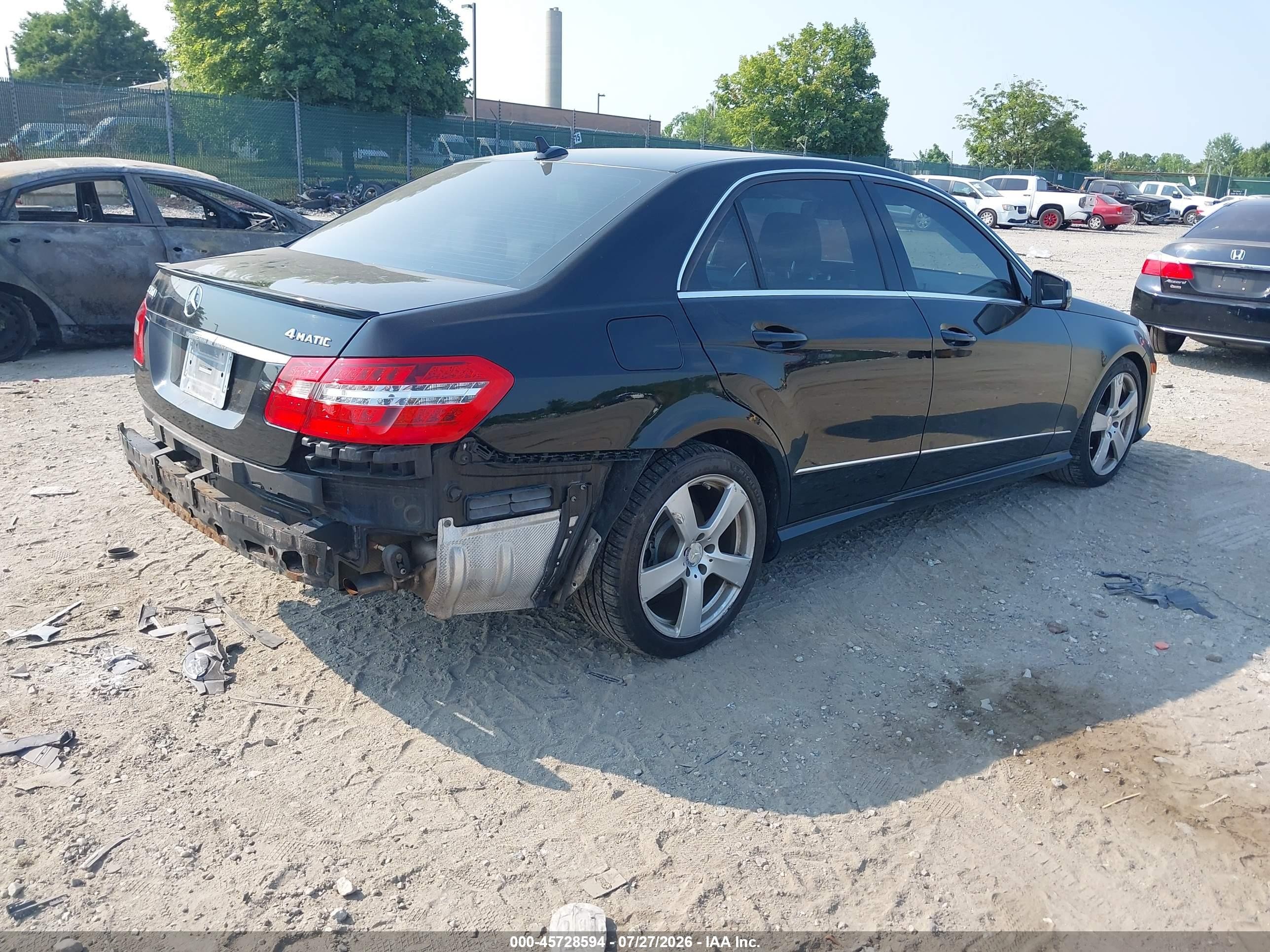 2011 Mercedes-benz E 350 4matic Черный vin: WDDHF8HB8BA444820