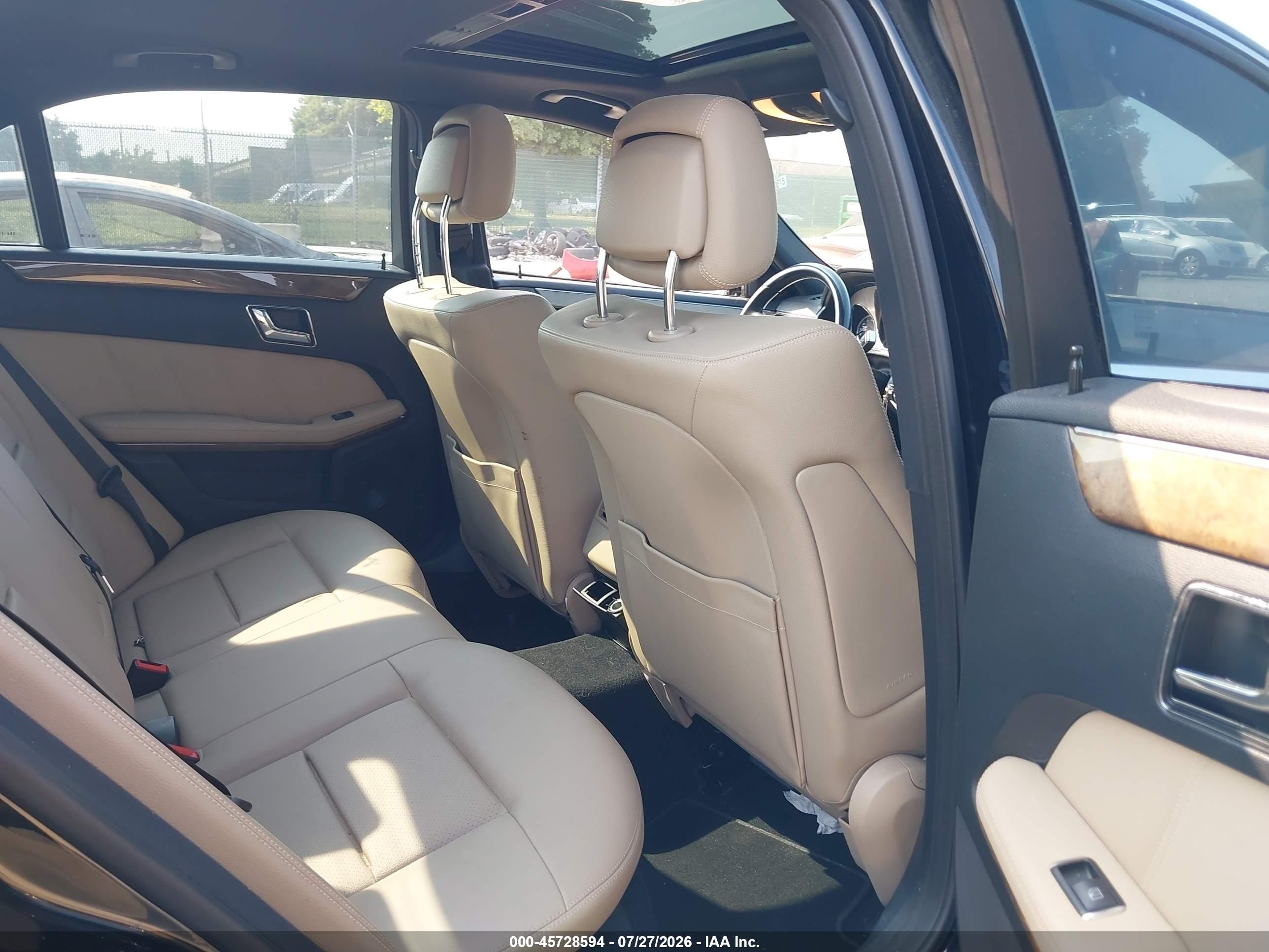 2011 Mercedes-benz E 350 4matic Черный vin: WDDHF8HB8BA444820