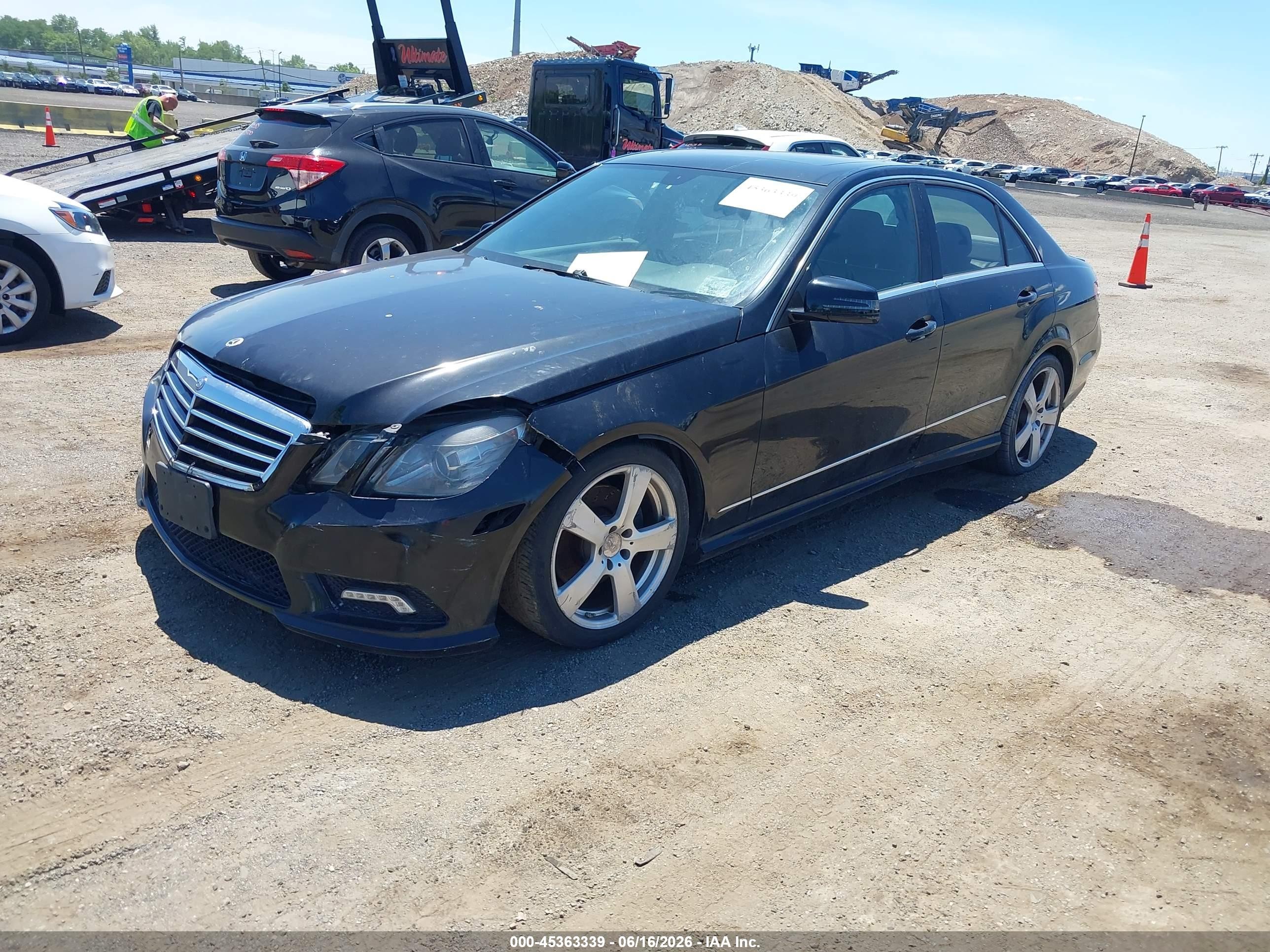2011 Mercedes-benz E 350 4matic Black vin: WDDHF8HB8BA464212