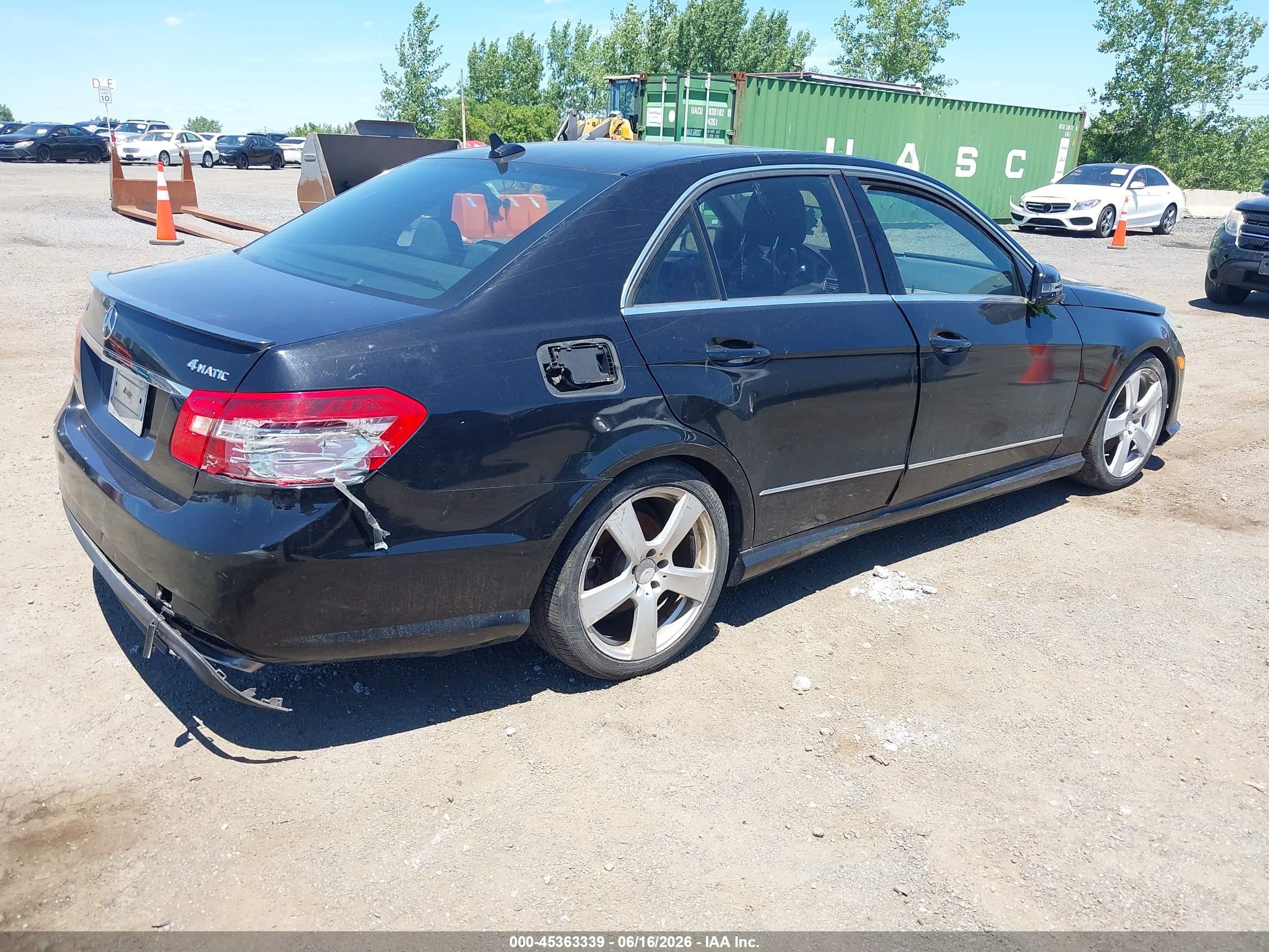 2011 Mercedes-benz E 350 4matic Black vin: WDDHF8HB8BA464212