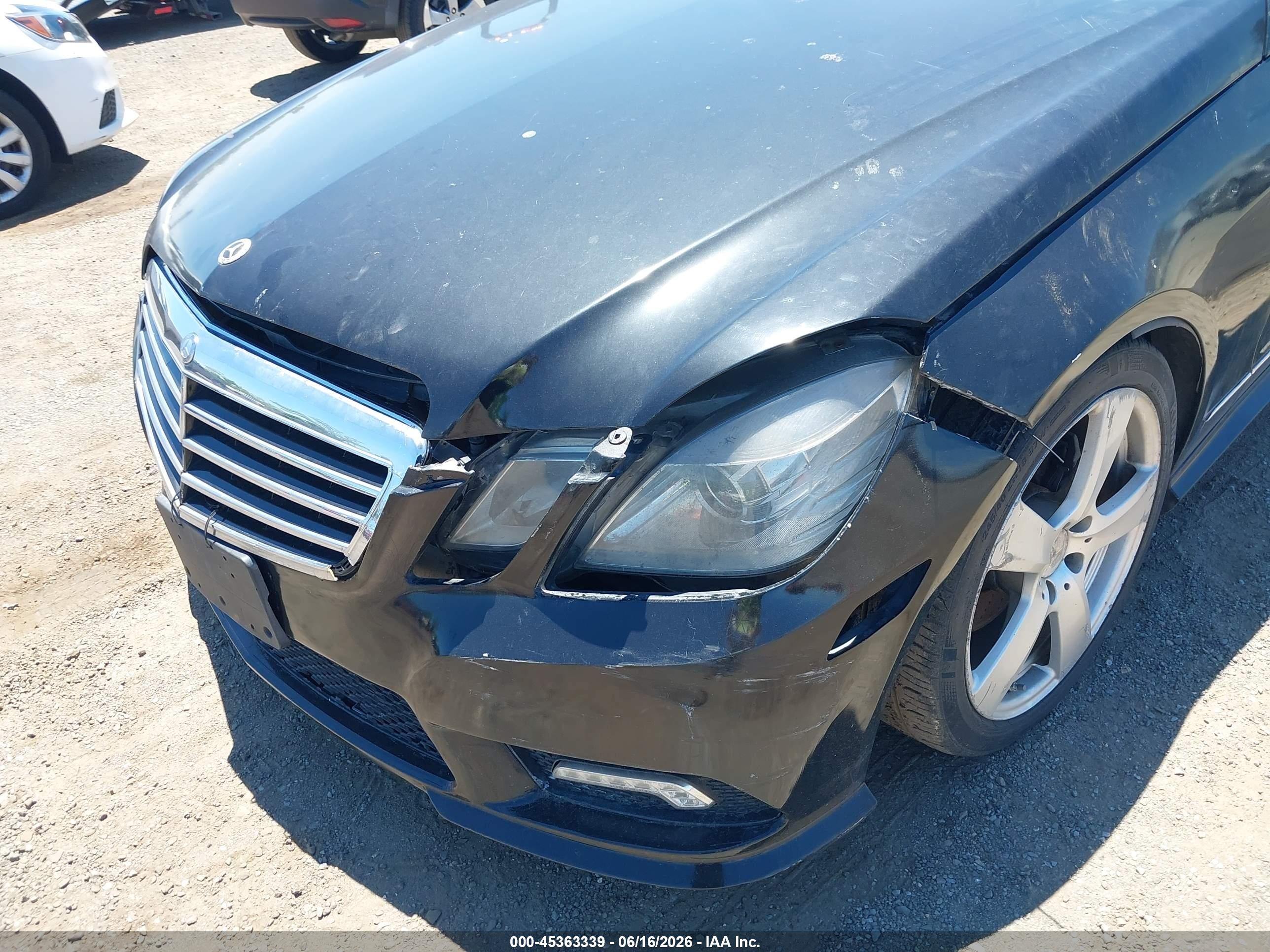 2011 Mercedes-benz E 350 4matic Black vin: WDDHF8HB8BA464212