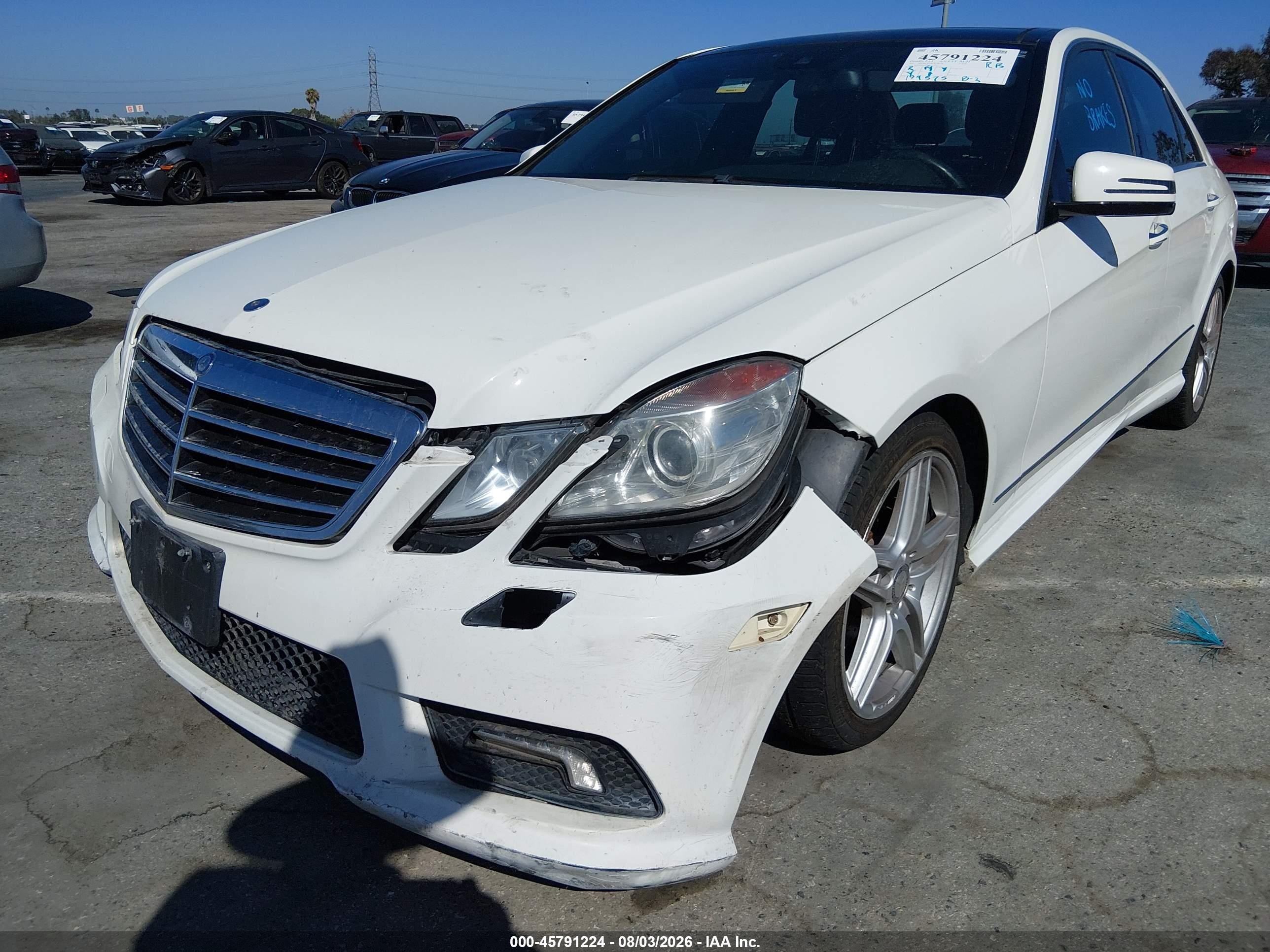 2011 Mercedes-benz E 350 4matic White vin: WDDHF8HB8BA472911