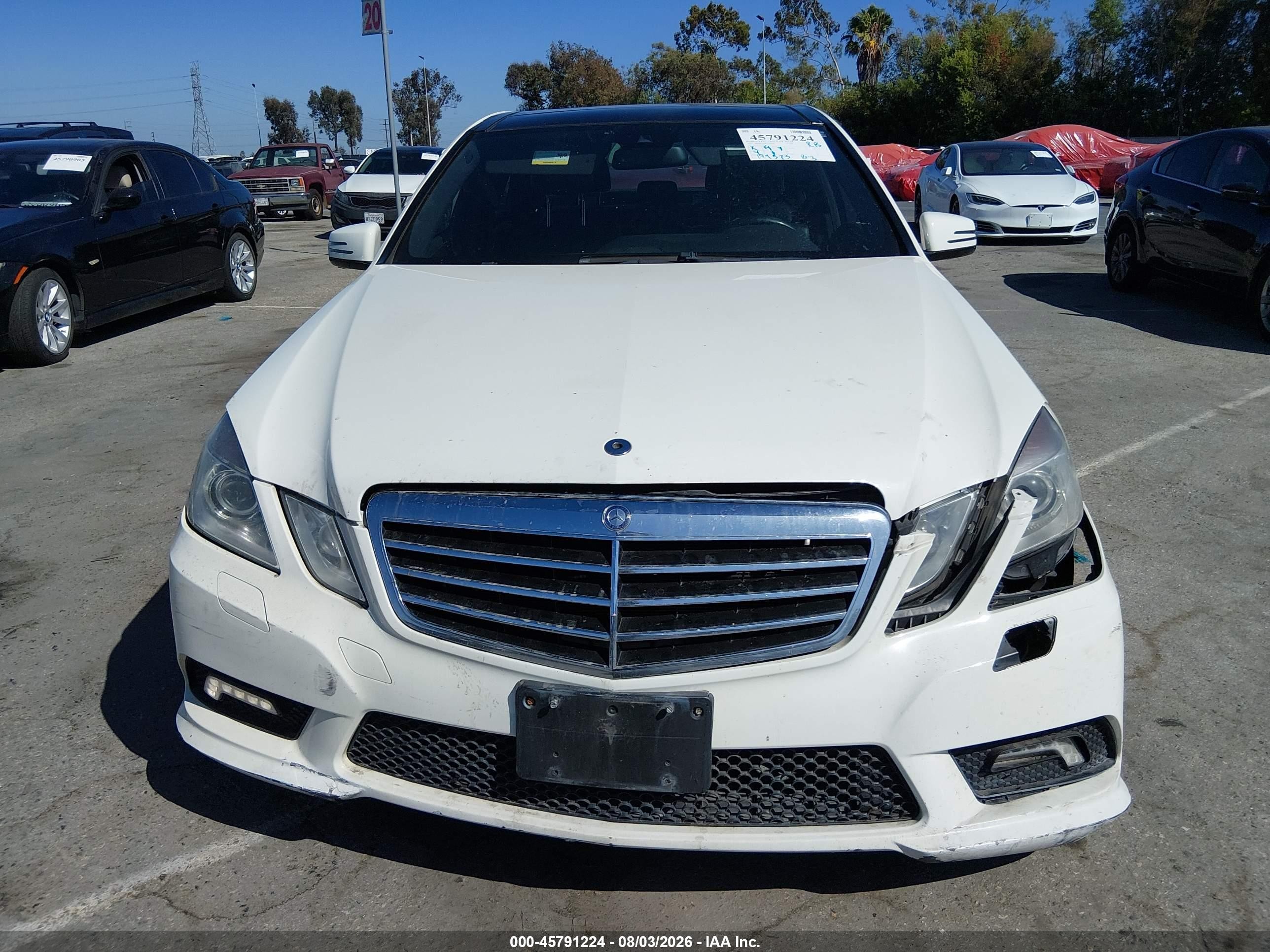 2011 Mercedes-benz E 350 4matic White vin: WDDHF8HB8BA472911