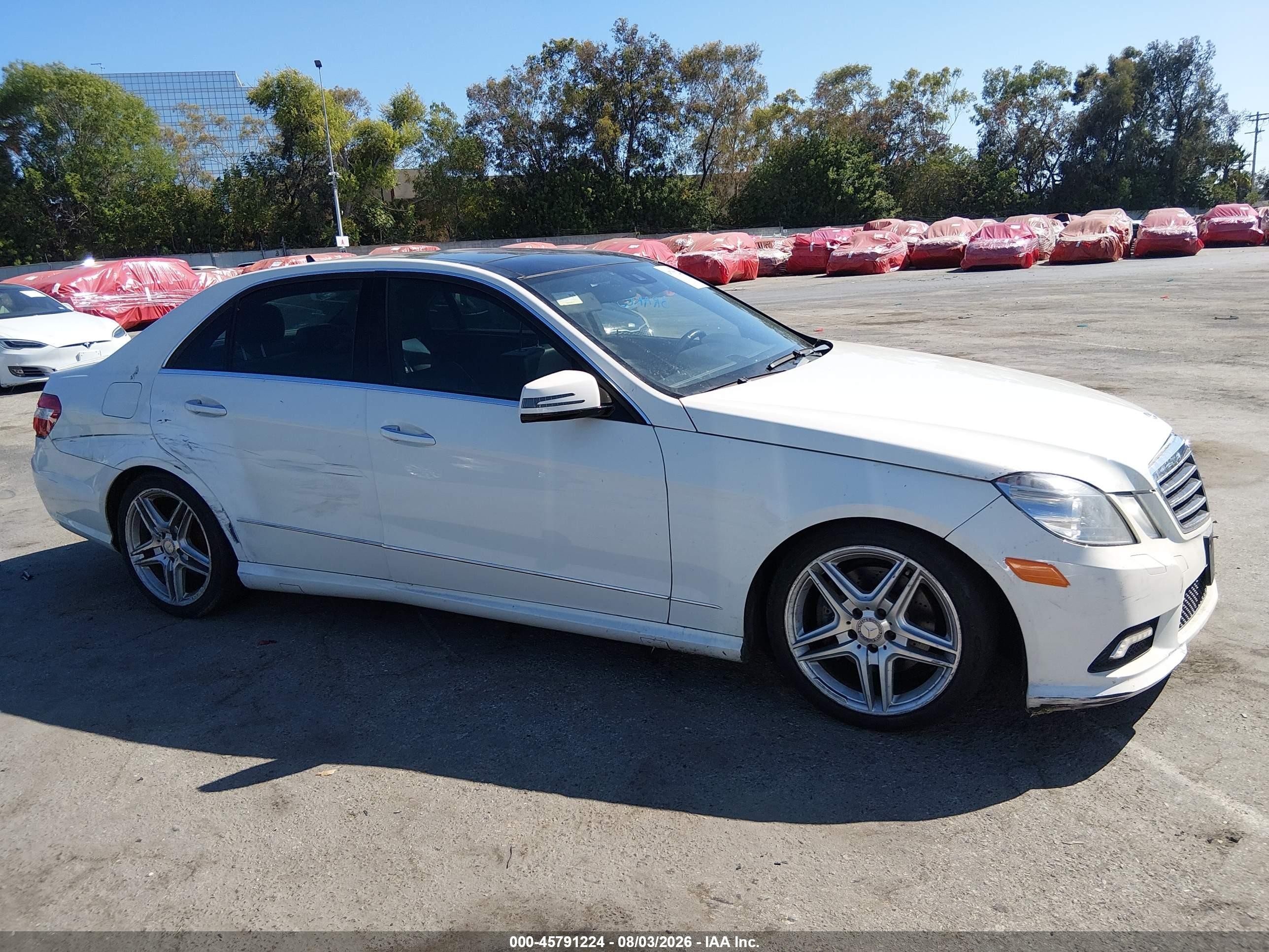 2011 Mercedes-benz E 350 4matic White vin: WDDHF8HB8BA472911