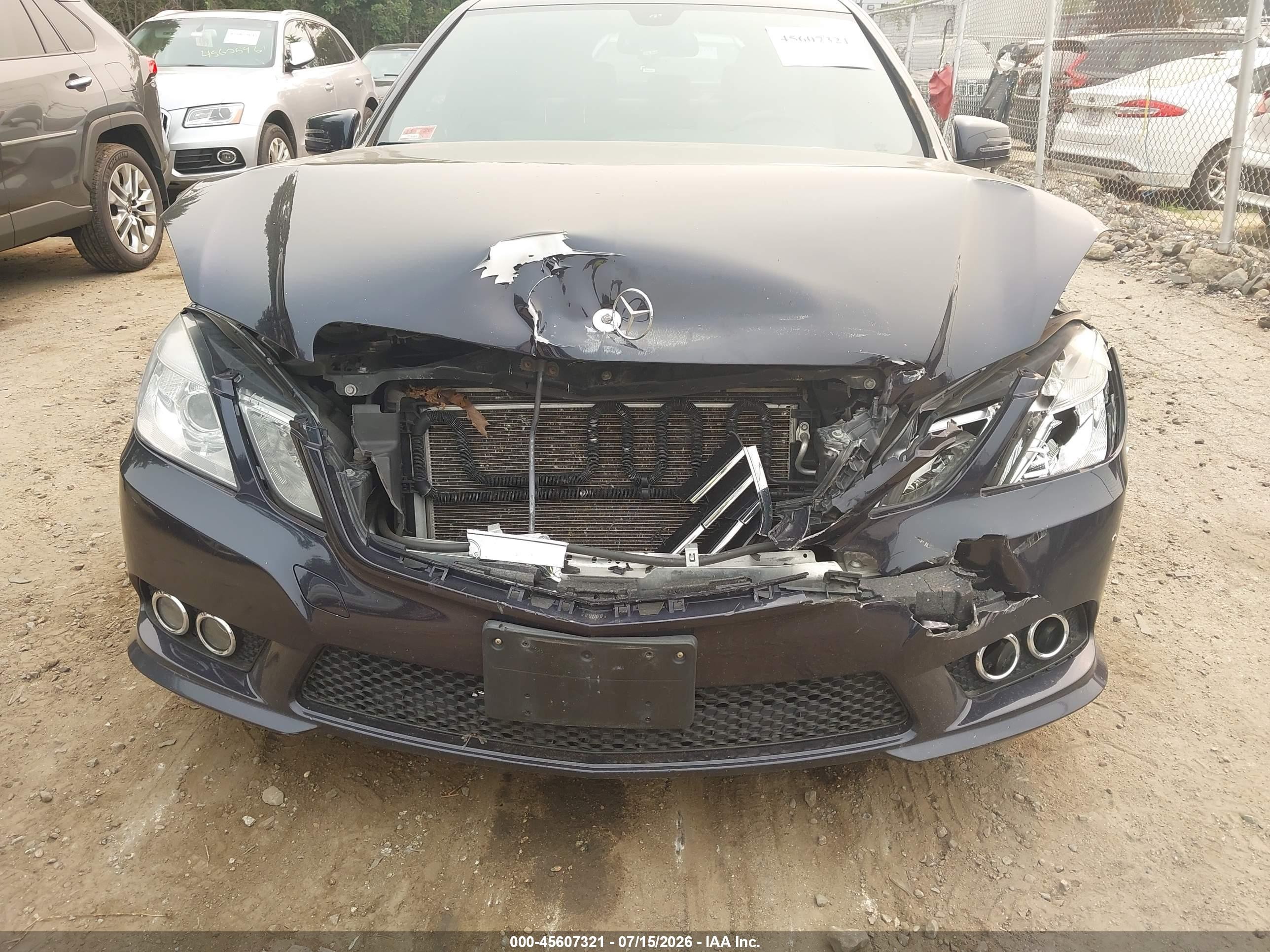 2010 Mercedes-benz E 350 4matic Blue vin: WDDHF8HB9AA059796