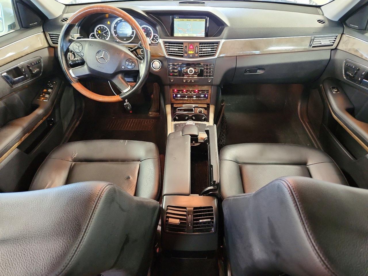 2010 Mercedes-benz E 350 4matic White vin: WDDHF8HB9AA163186