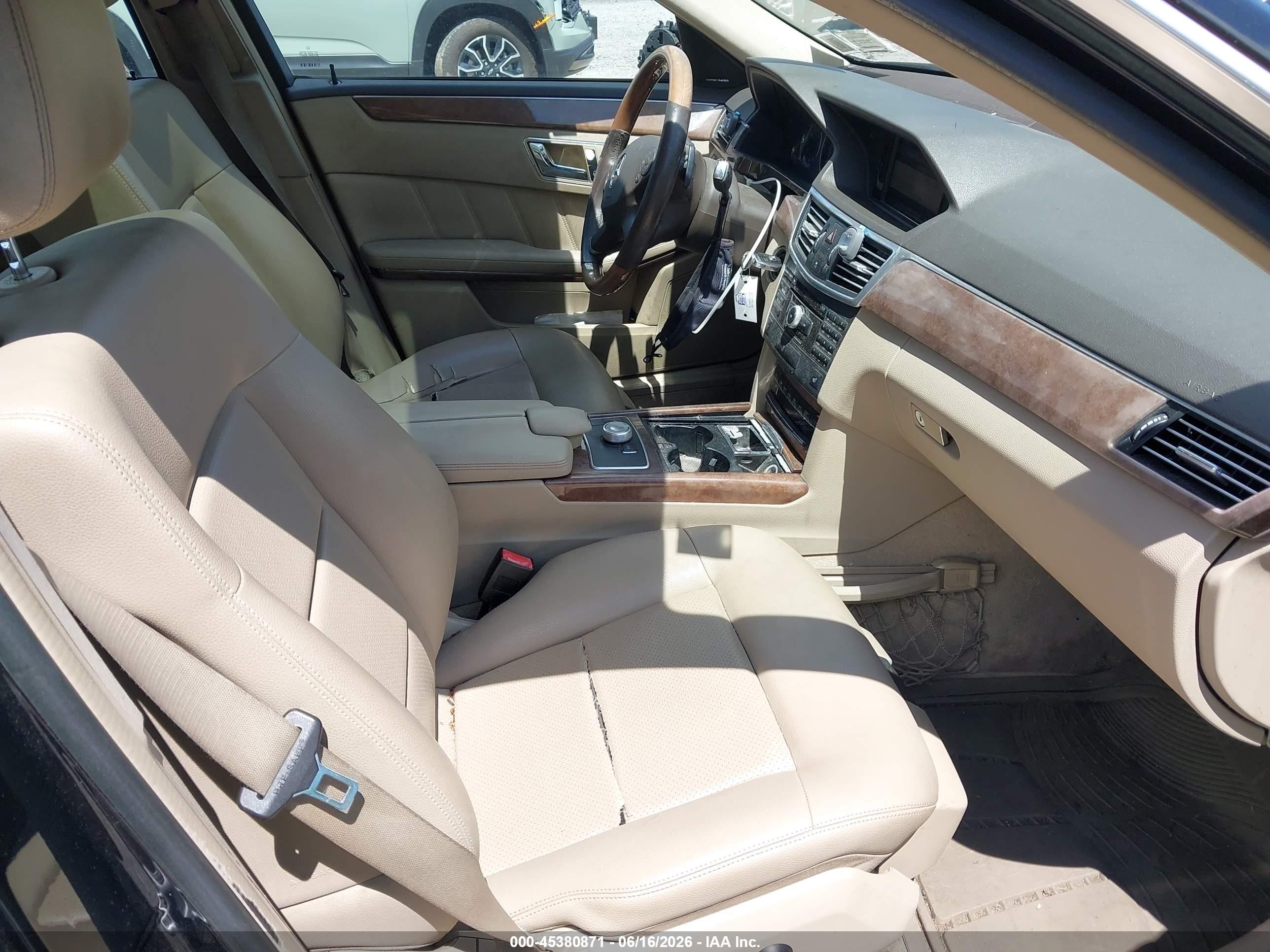 2010 Mercedes-benz E 350 4matic Black vin: WDDHF8HB9AA208367