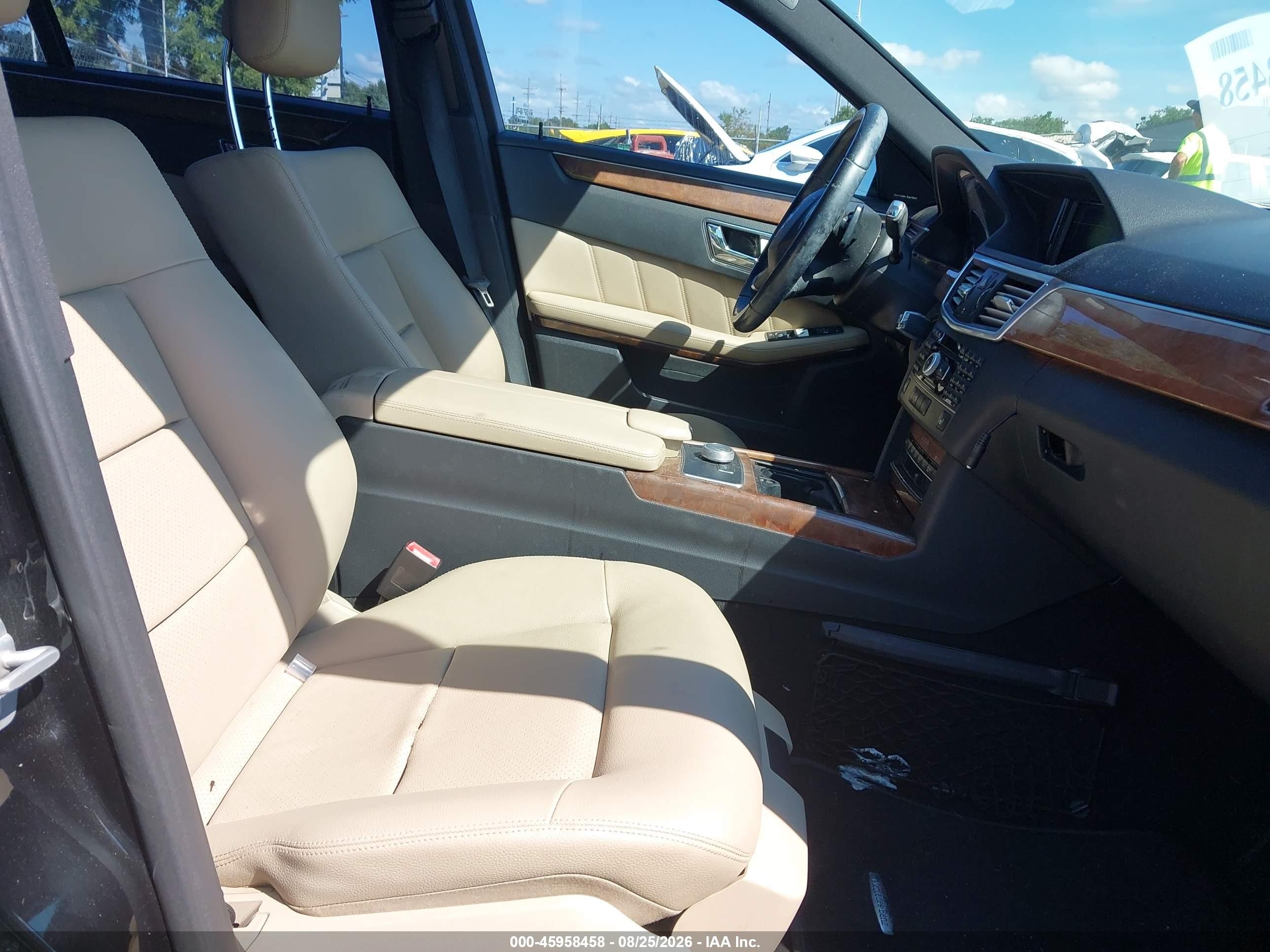 2010 Mercedes-benz E 350 4matic Black vin: WDDHF8HB9AA255933