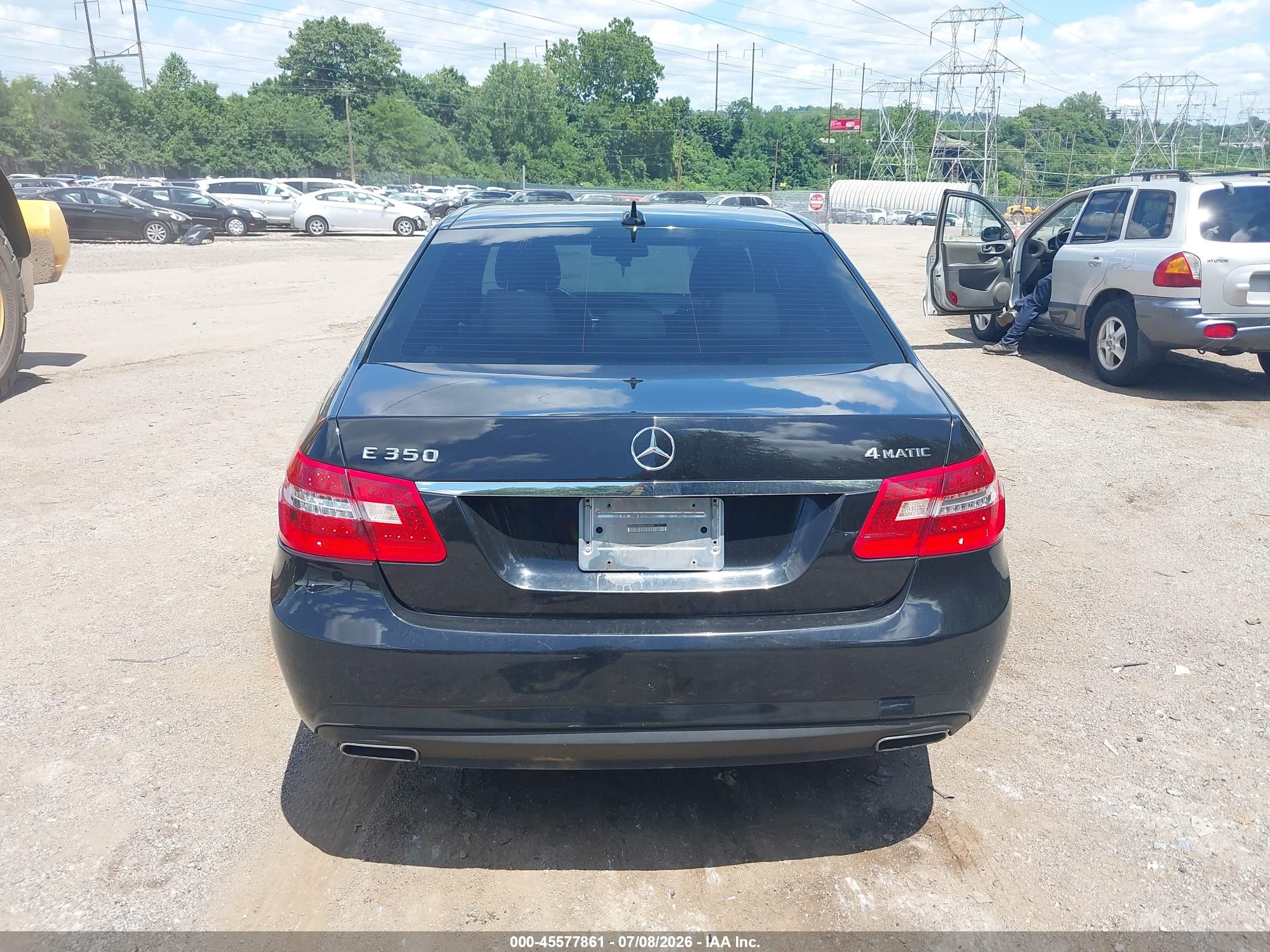 2011 Mercedes-benz E 350 4matic Black vin: WDDHF8HB9BA319650