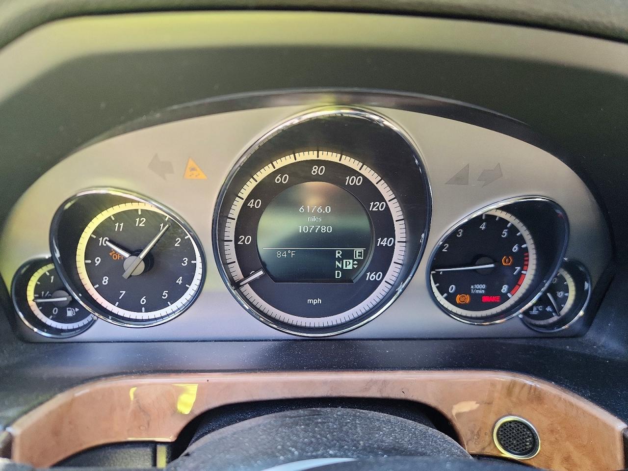 2011 Mercedes-benz E 350 4matic Синий vin: WDDHF8HB9BA427301