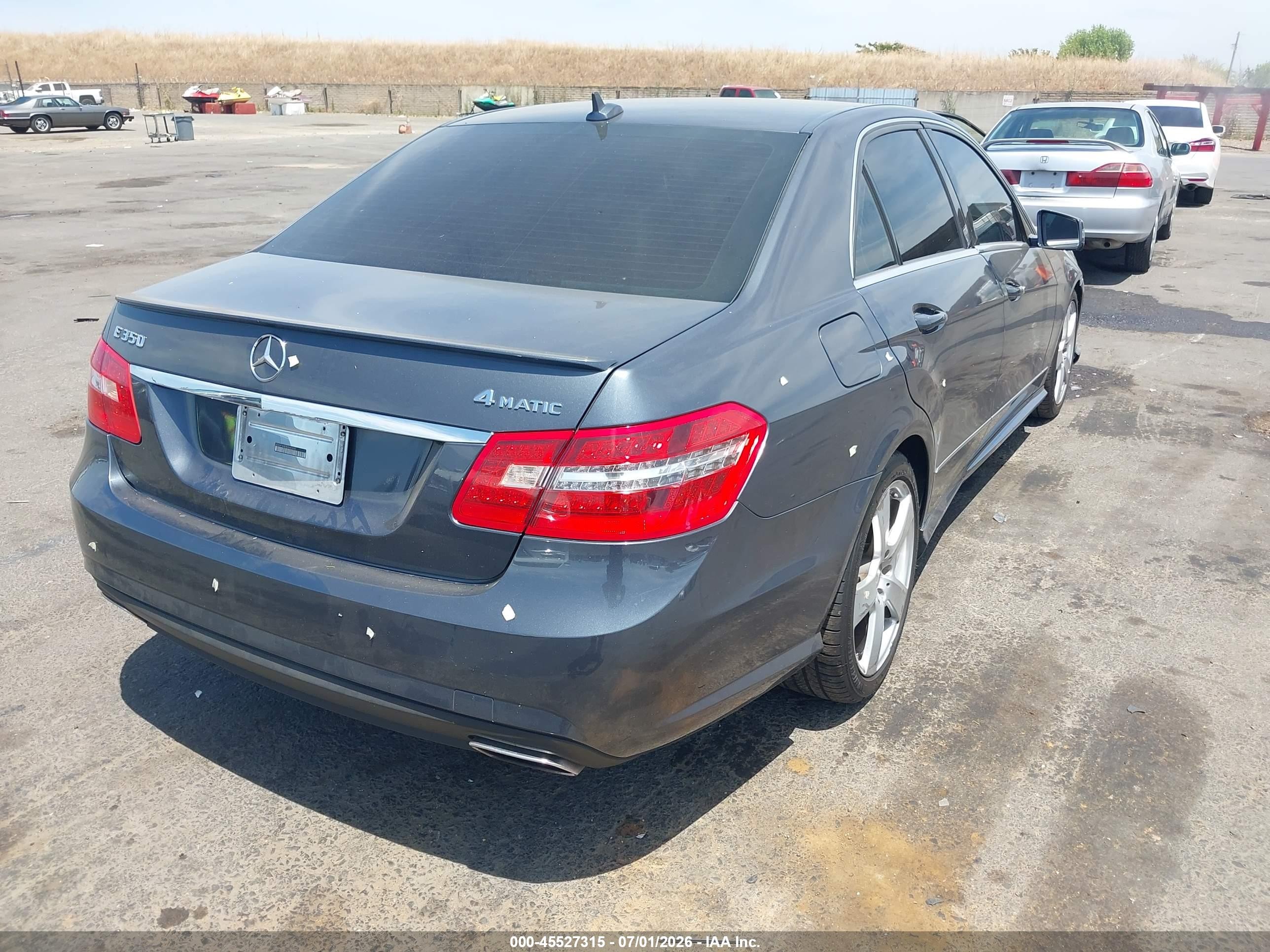 2011 Mercedes-benz E 350 4matic Gray vin: WDDHF8HB9BA443045