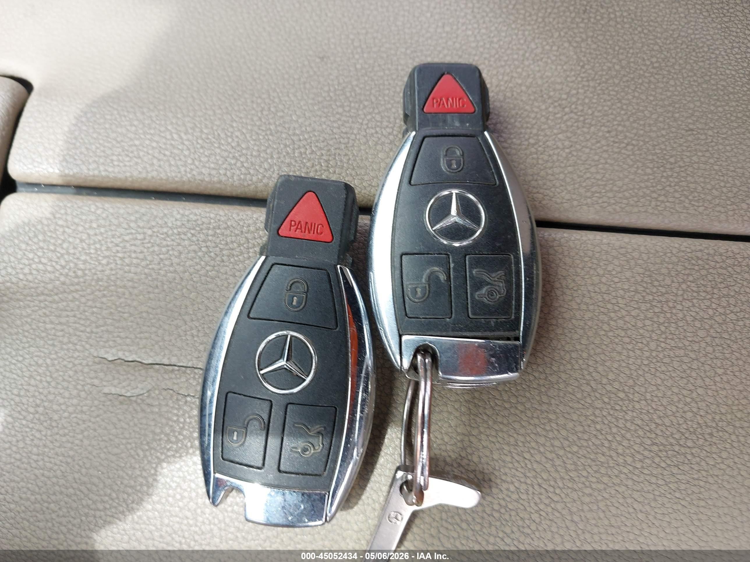 2010 Mercedes-benz E 350 4matic Синий vin: WDDHF8HBXAA064473