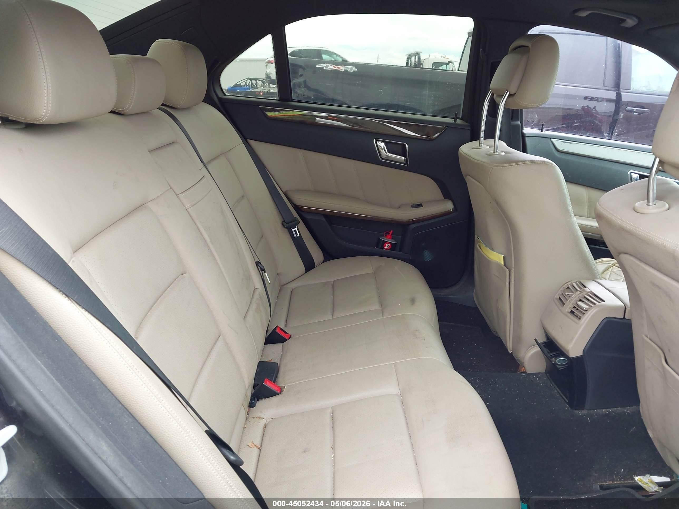 2010 Mercedes-benz E 350 4matic Синий vin: WDDHF8HBXAA064473