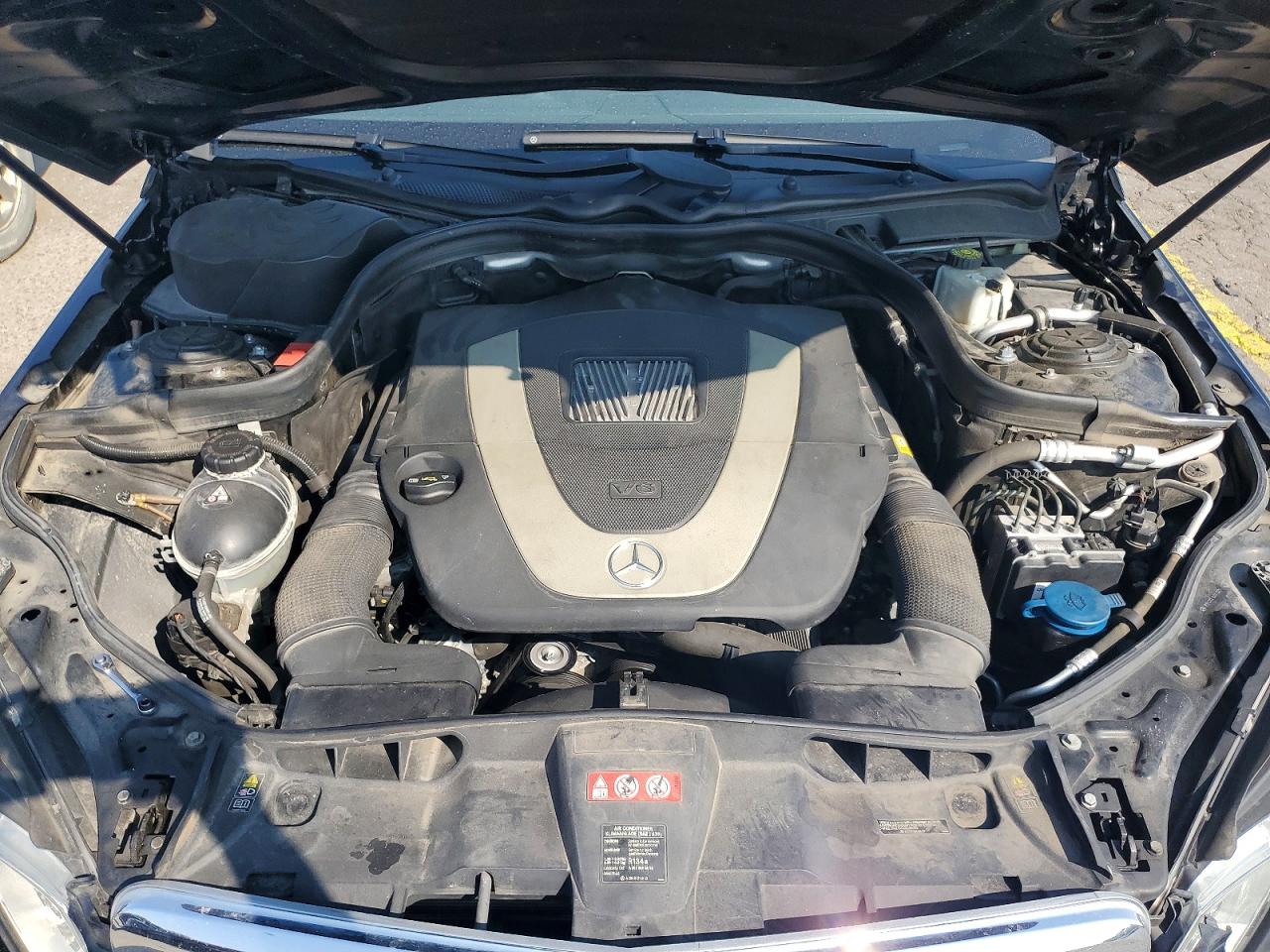 2010 Mercedes-benz E 350 4matic Black vin: WDDHF8HBXAA098834