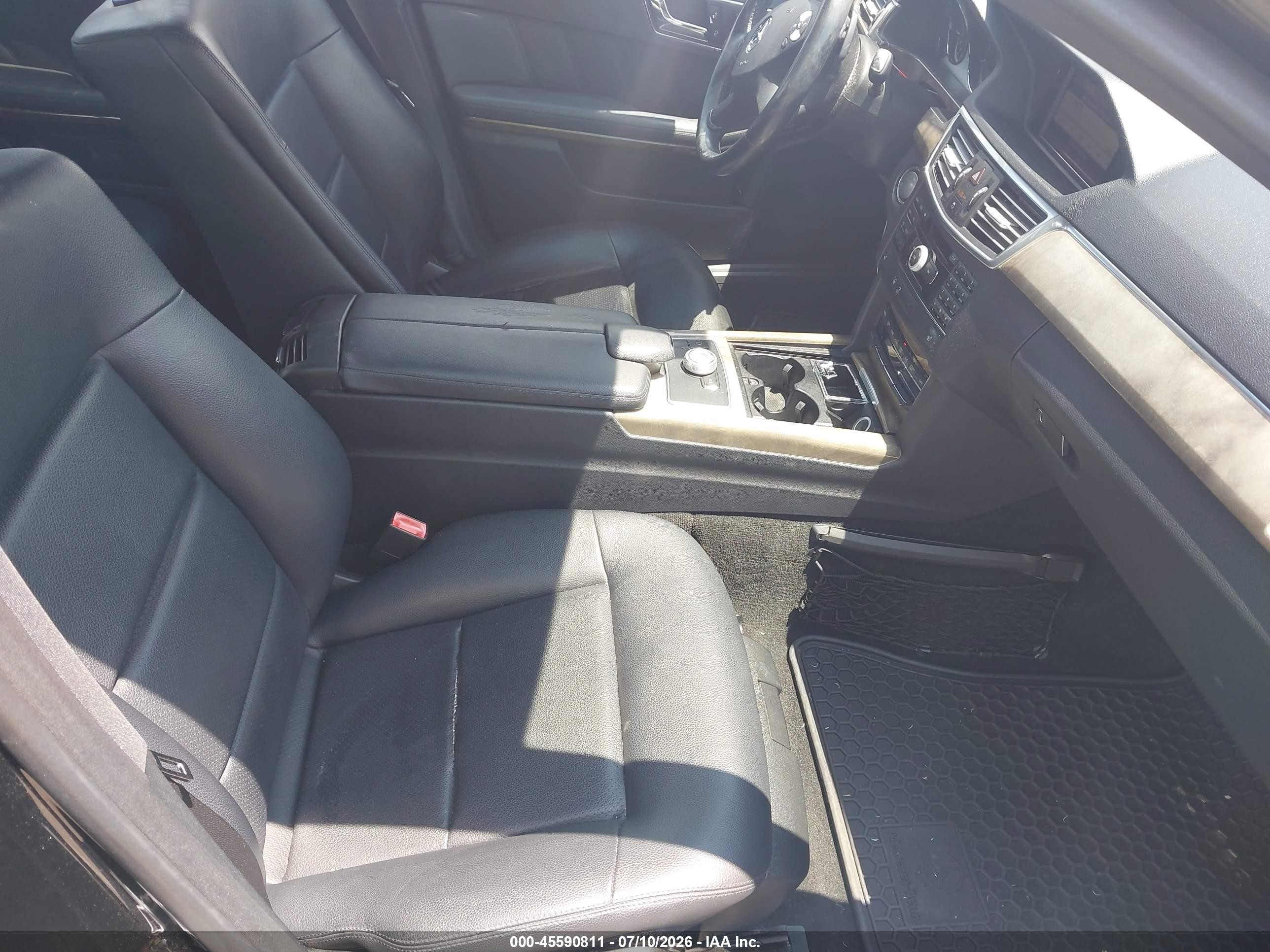2010 Mercedes-benz E 350 4matic Черный vin: WDDHF8HBXAA124767