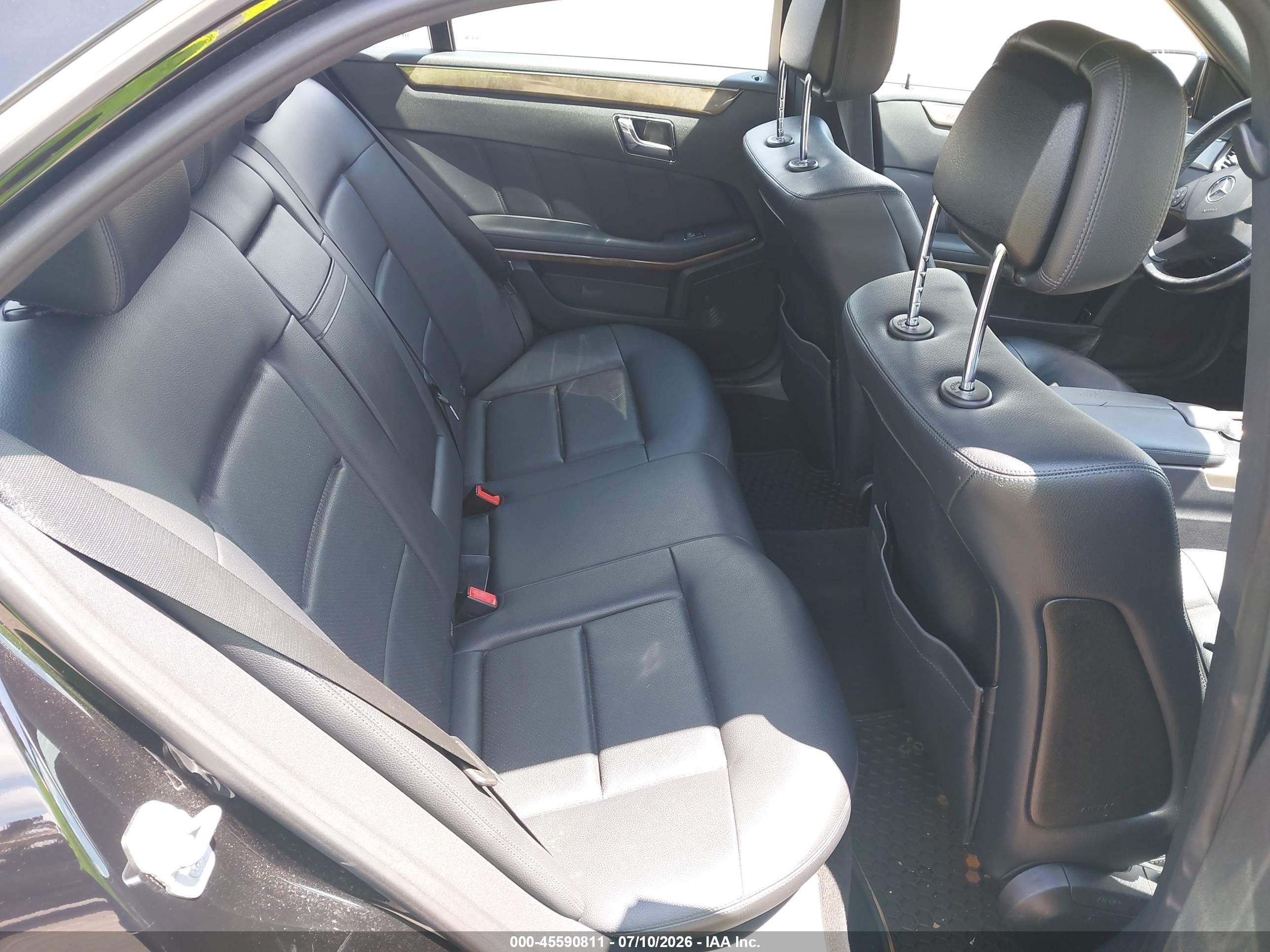 2010 Mercedes-benz E 350 4matic Черный vin: WDDHF8HBXAA124767