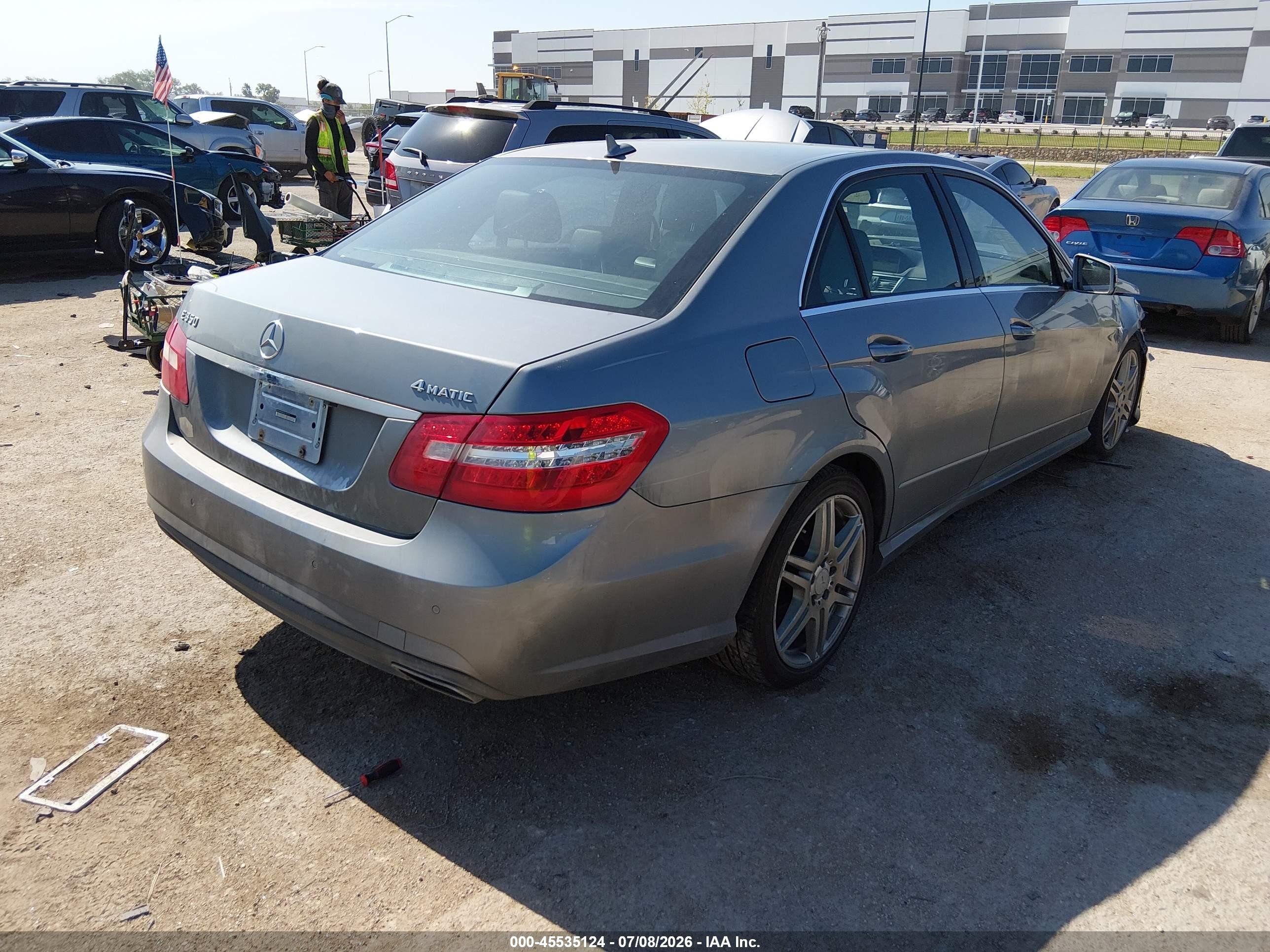 2010 Mercedes-benz E 350 4matic Silver vin: WDDHF8HBXAA128110