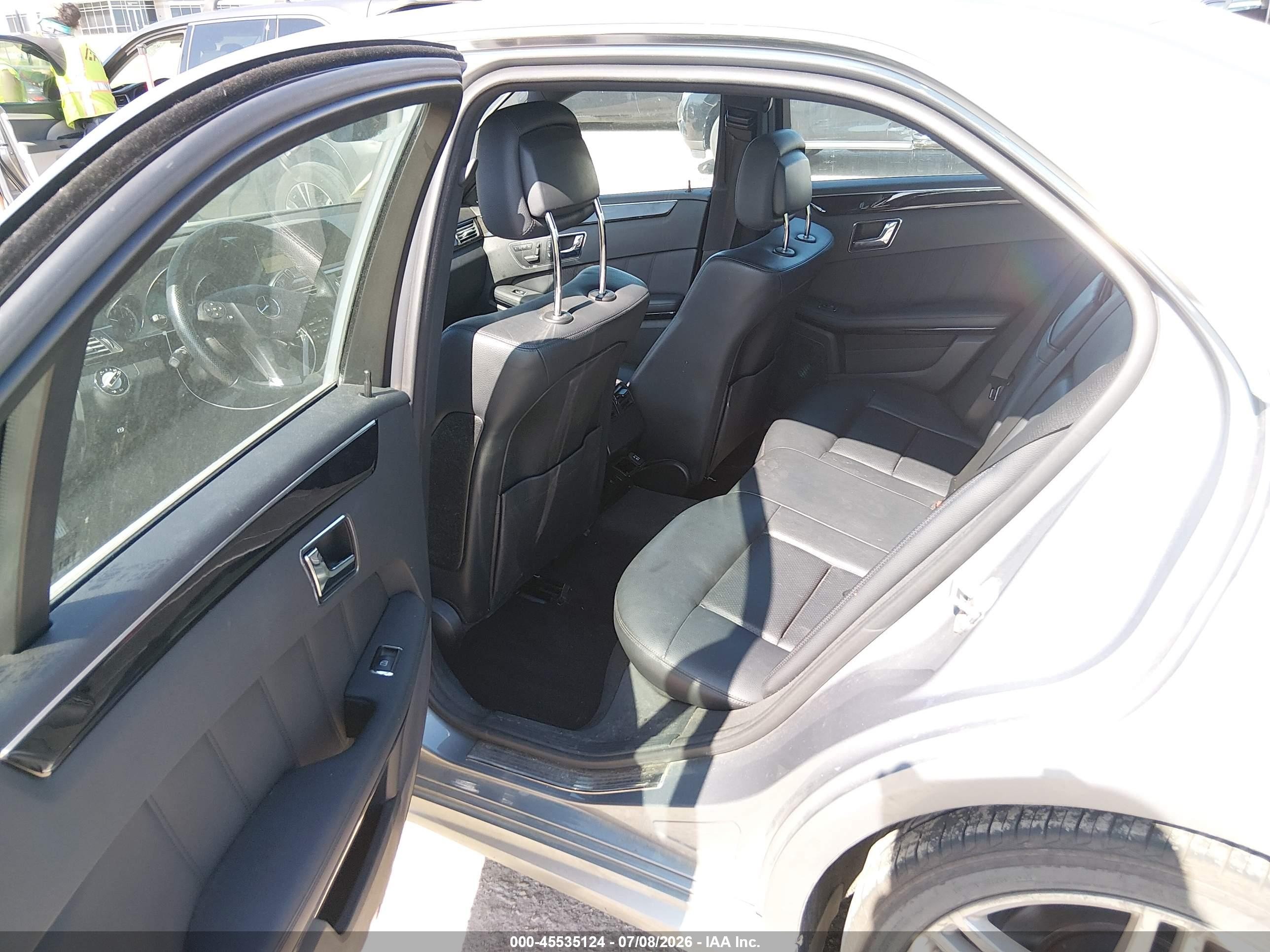 2010 Mercedes-benz E 350 4matic Silver vin: WDDHF8HBXAA128110