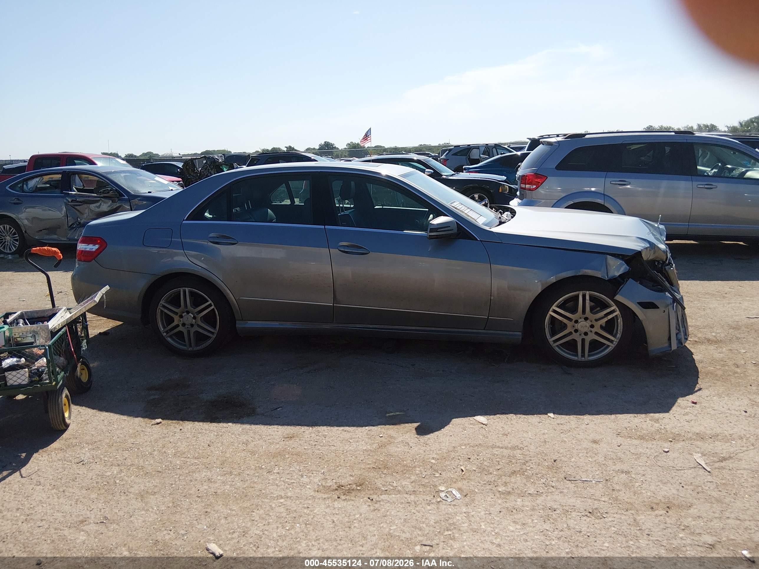 2010 Mercedes-benz E 350 4matic Silver vin: WDDHF8HBXAA128110