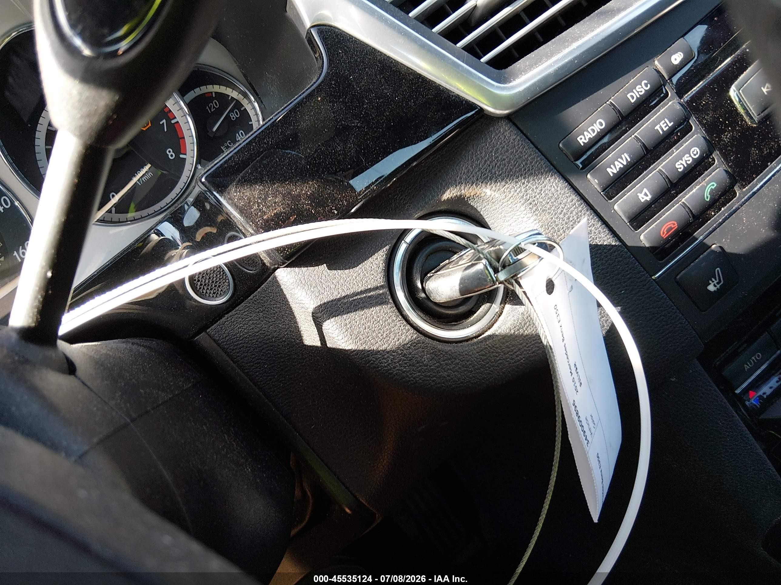 2010 Mercedes-benz E 350 4matic Silver vin: WDDHF8HBXAA128110