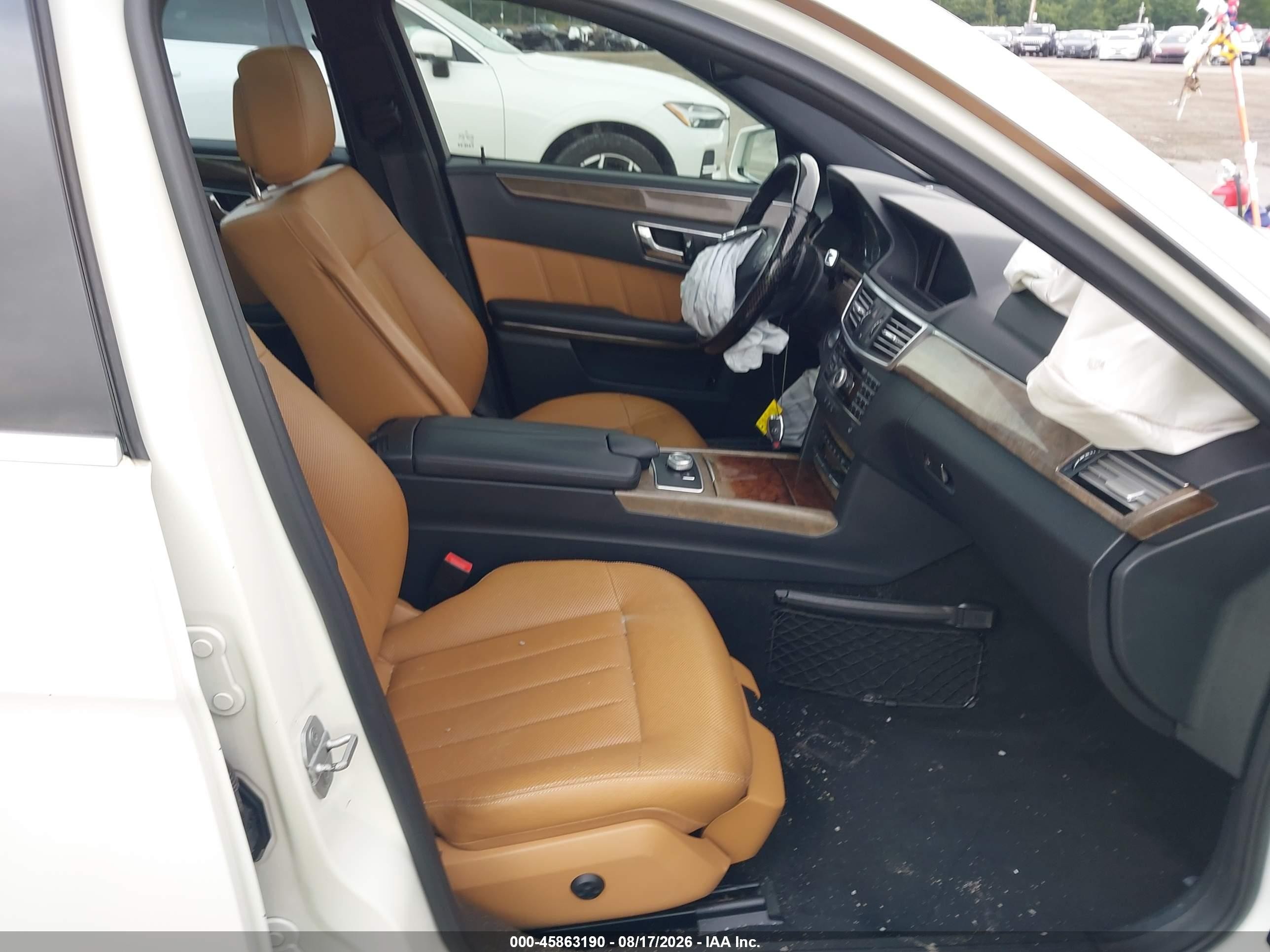 2010 Mercedes-benz E 350 4matic White vin: WDDHF8HBXAA137938