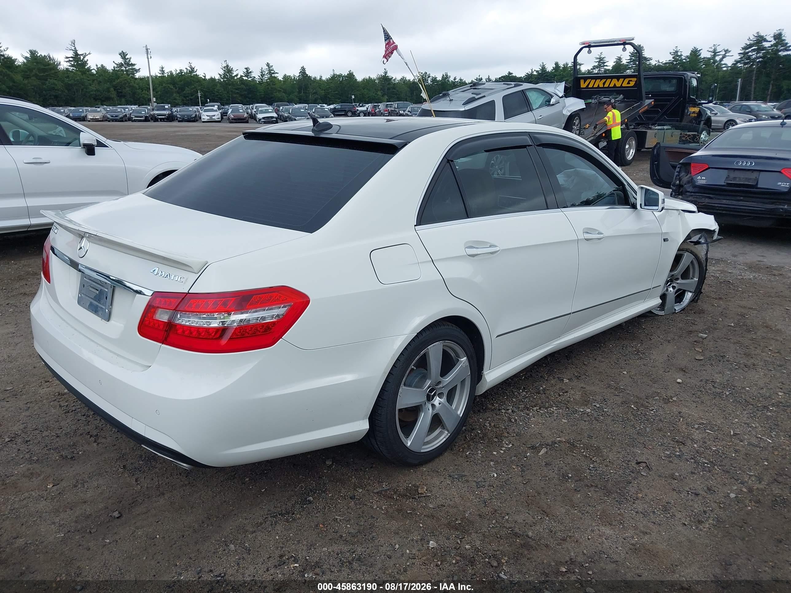 2010 Mercedes-benz E 350 4matic White vin: WDDHF8HBXAA137938