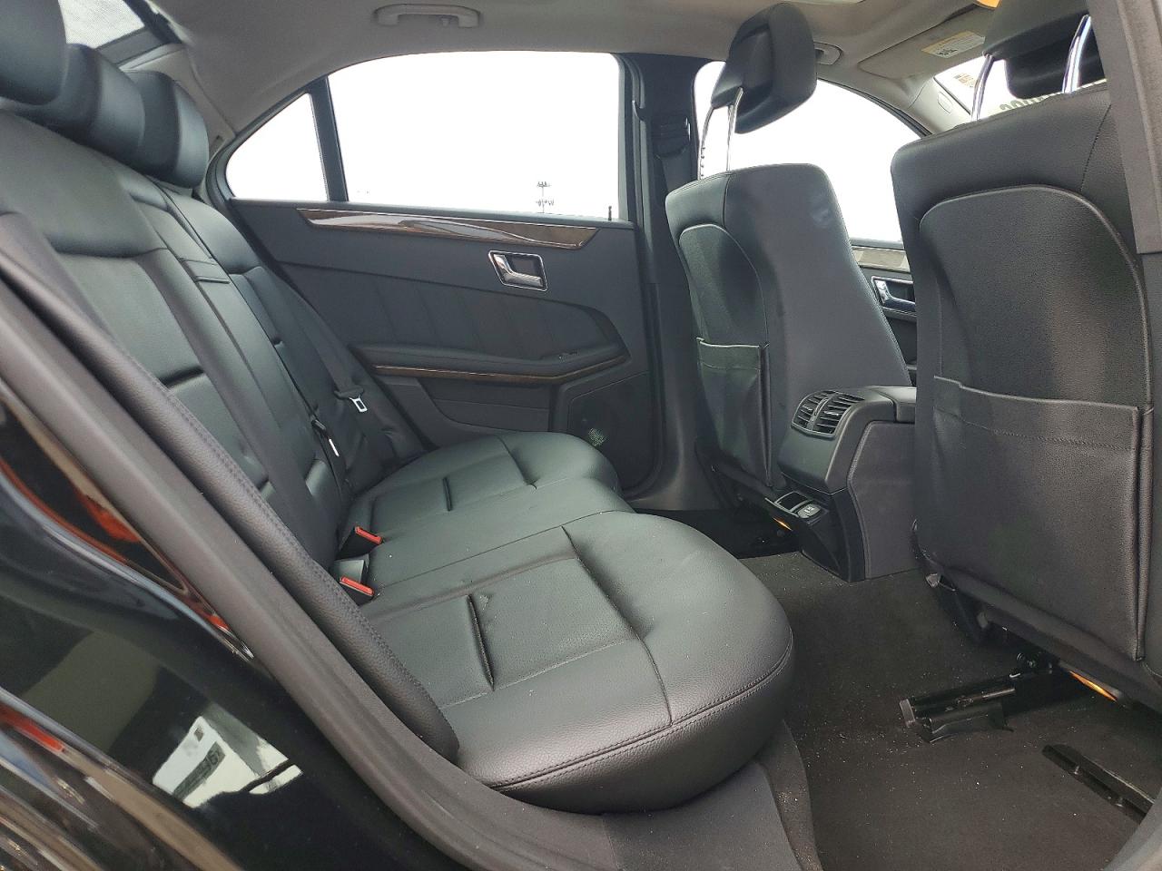 2010 Mercedes-benz E 350 4matic Black vin: WDDHF8HBXAA174777