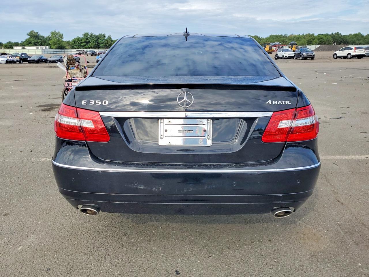 2010 Mercedes-benz E 350 4matic Black vin: WDDHF8HBXAA174777
