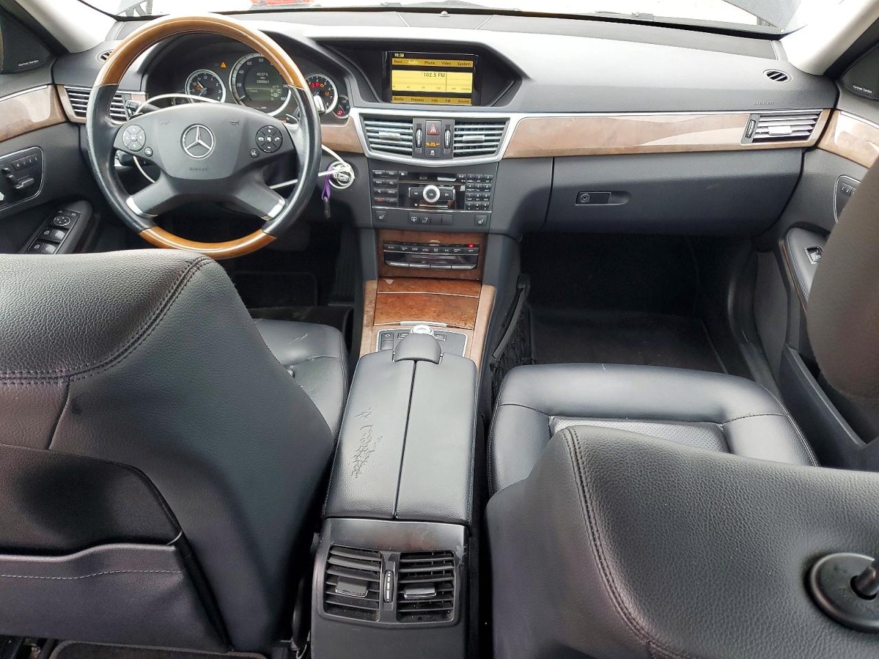 2010 Mercedes-benz E 350 4matic Черный vin: WDDHF8HBXAA225372
