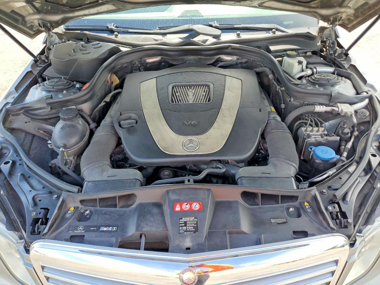 2010 Mercedes-benz E 350 4matic Silver vin: WDDHF8HBXAA233004
