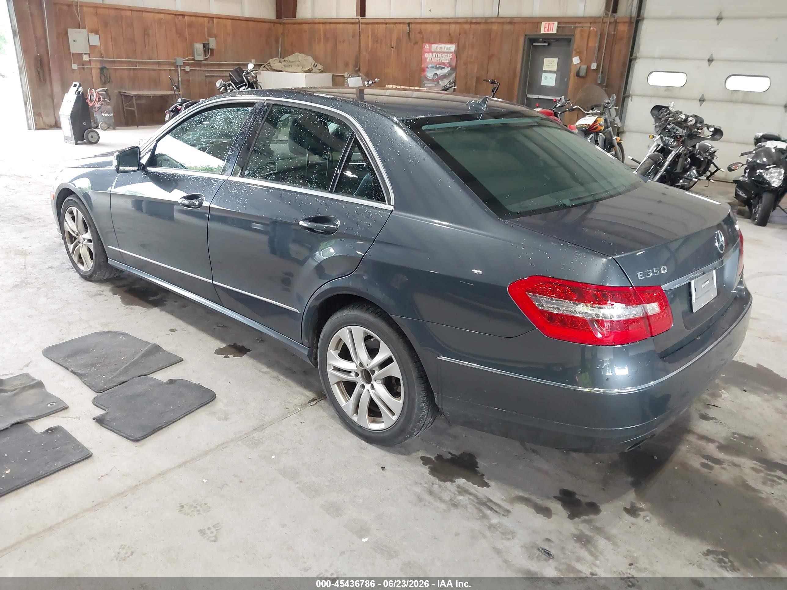 2010 Mercedes-benz E 350 4matic Gray vin: WDDHF8HBXAA261501