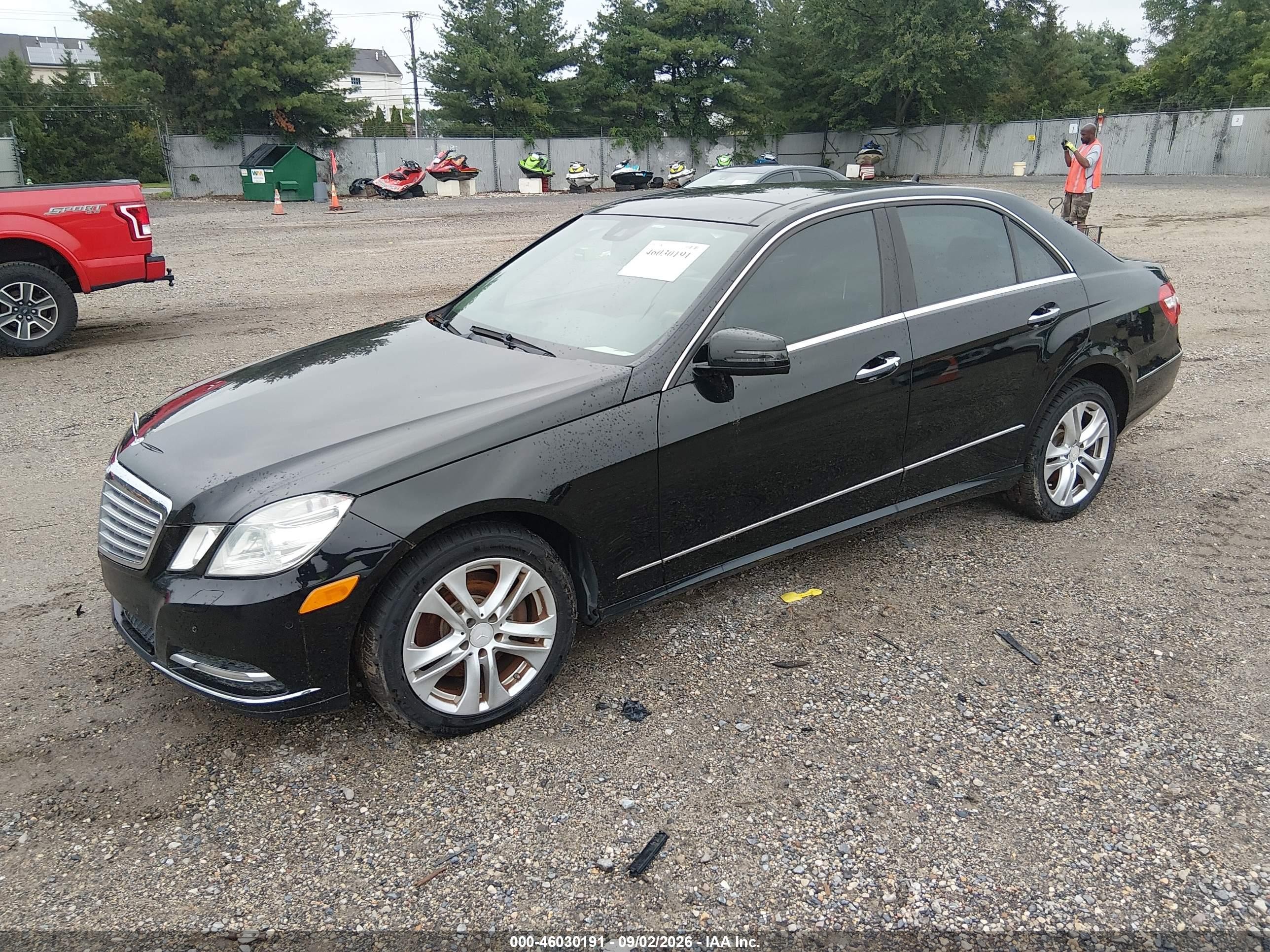 2011 Mercedes-benz E 350 4matic Черный vin: WDDHF8HBXBA303618