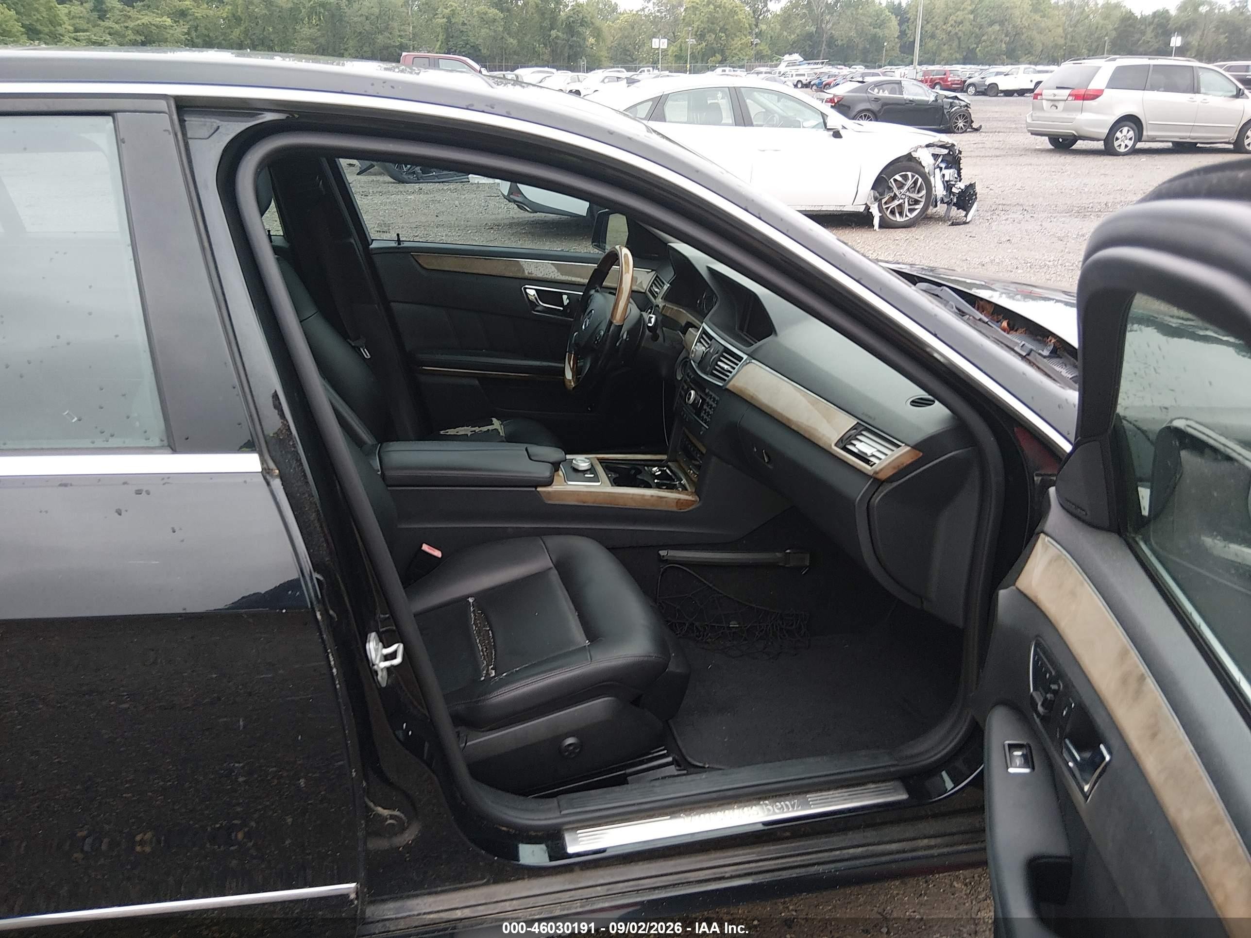 2011 Mercedes-benz E 350 4matic Черный vin: WDDHF8HBXBA303618