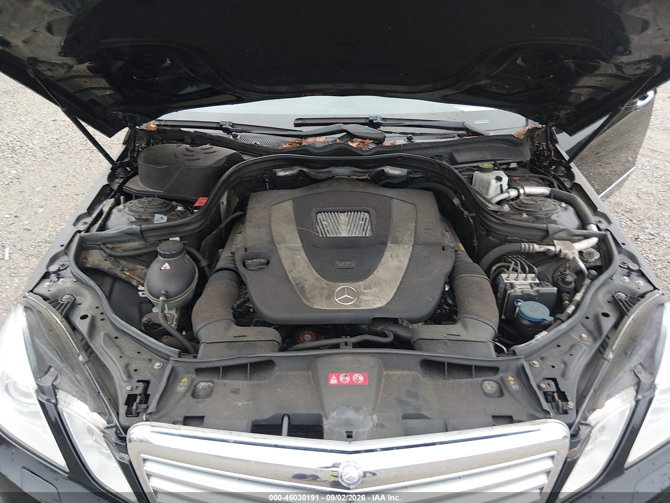 2011 Mercedes-benz E 350 4matic Черный vin: WDDHF8HBXBA303618