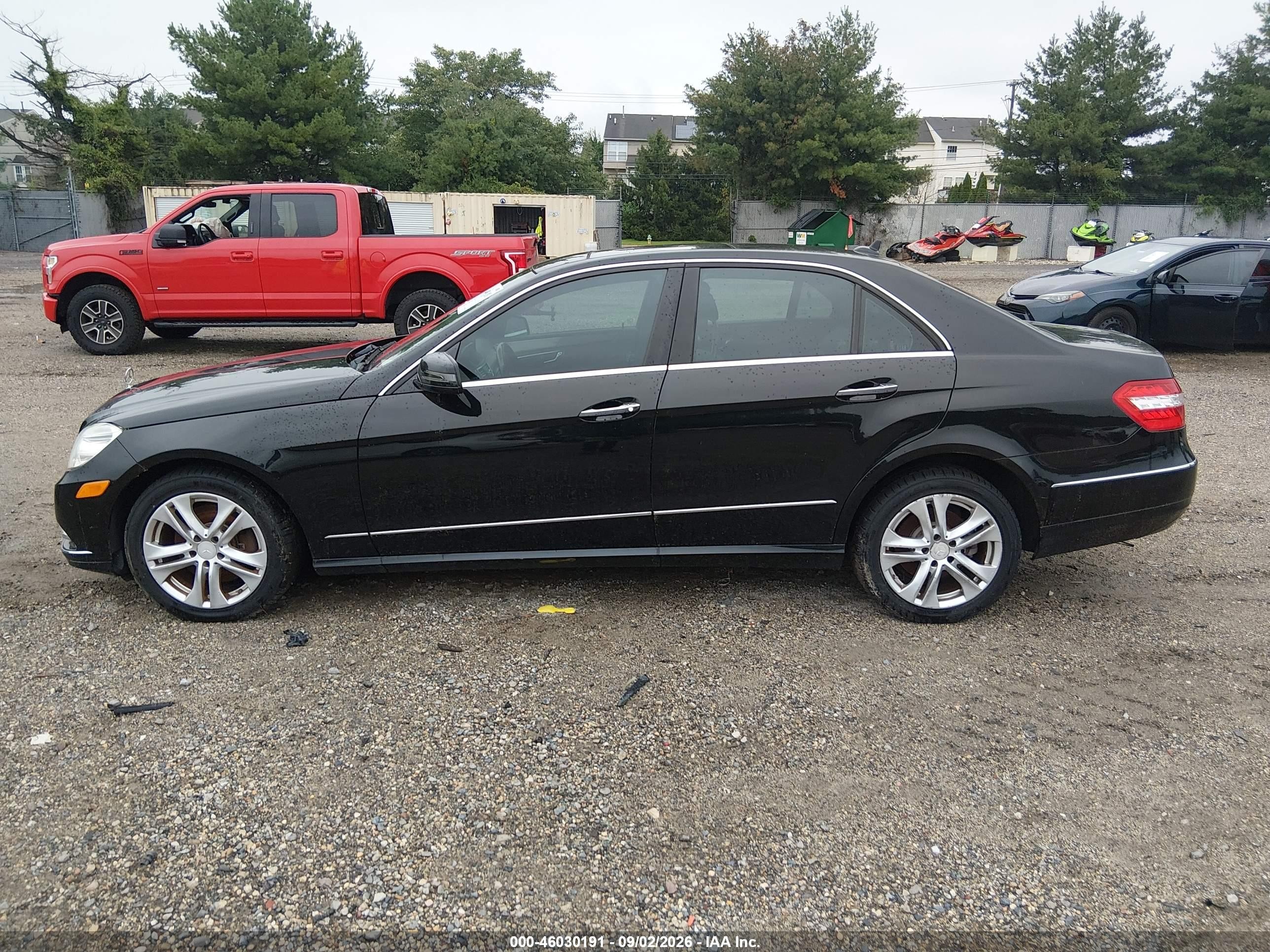 2011 Mercedes-benz E 350 4matic Черный vin: WDDHF8HBXBA303618
