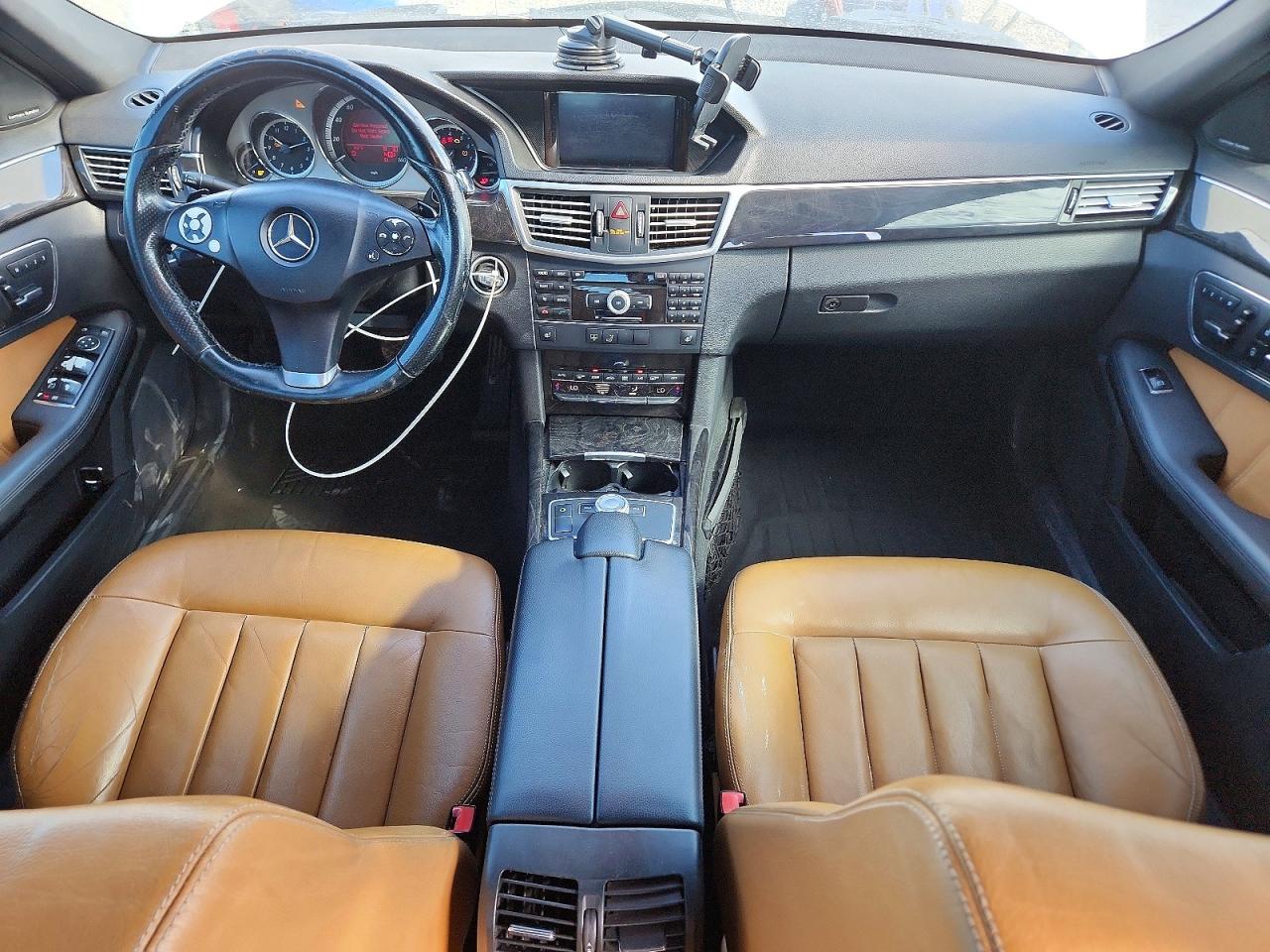 2011 Mercedes-benz E 350 4matic White vin: WDDHF8HBXBA312397