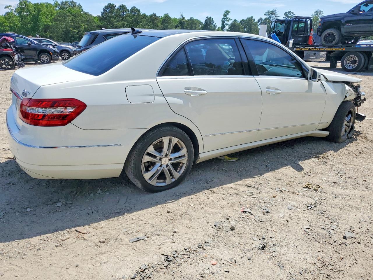 2011 Mercedes-benz E 350 4matic White vin: WDDHF8HBXBA318832