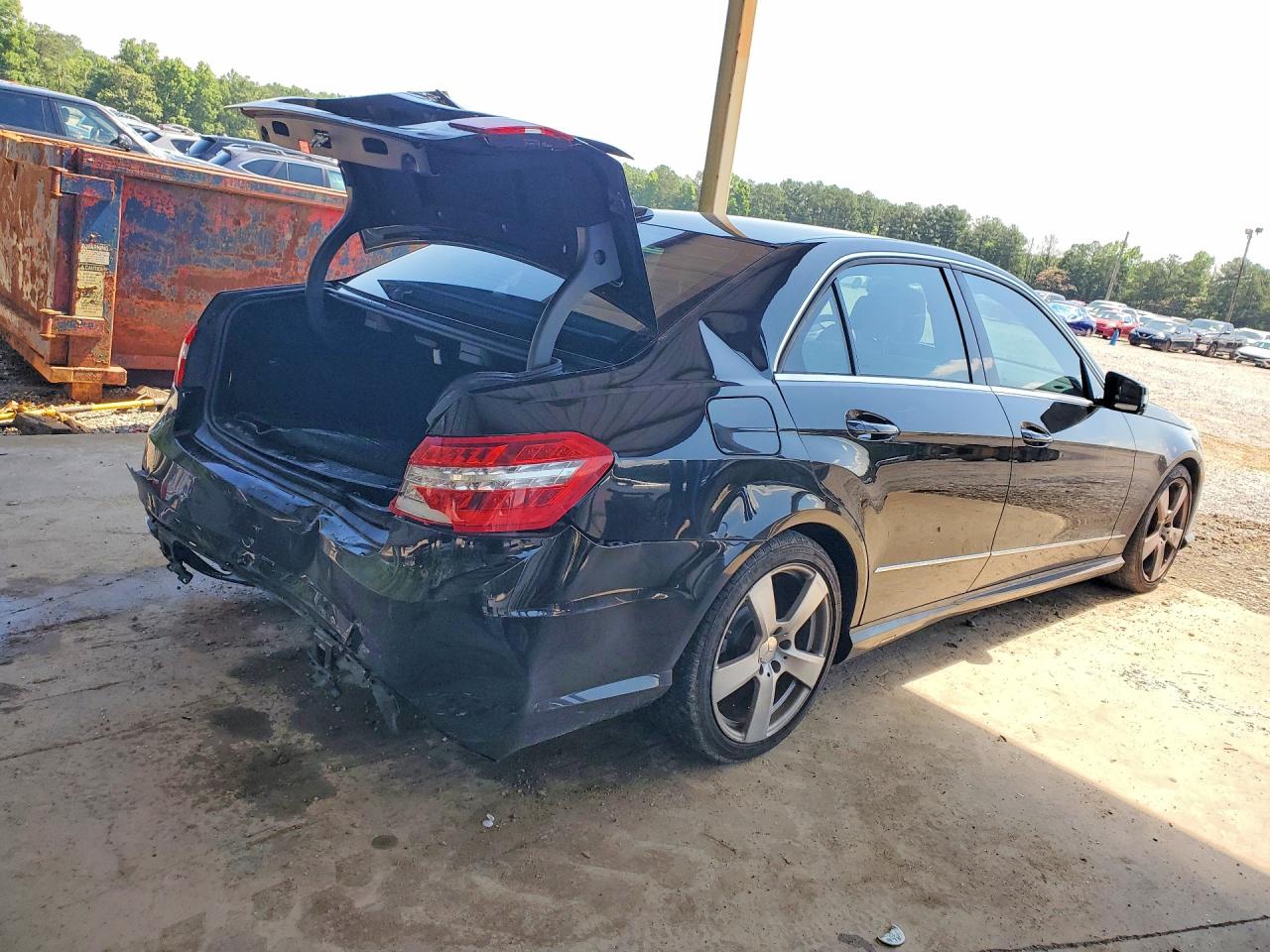 2011 Mercedes-benz E-class E350 4matic Black vin: WDDHF8HBXBA421572